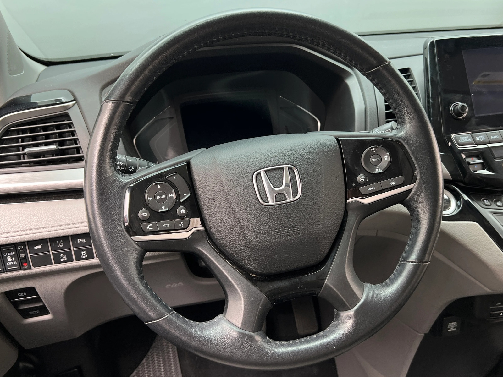 Thumbnail: 2019 Honda Odyssey - 4