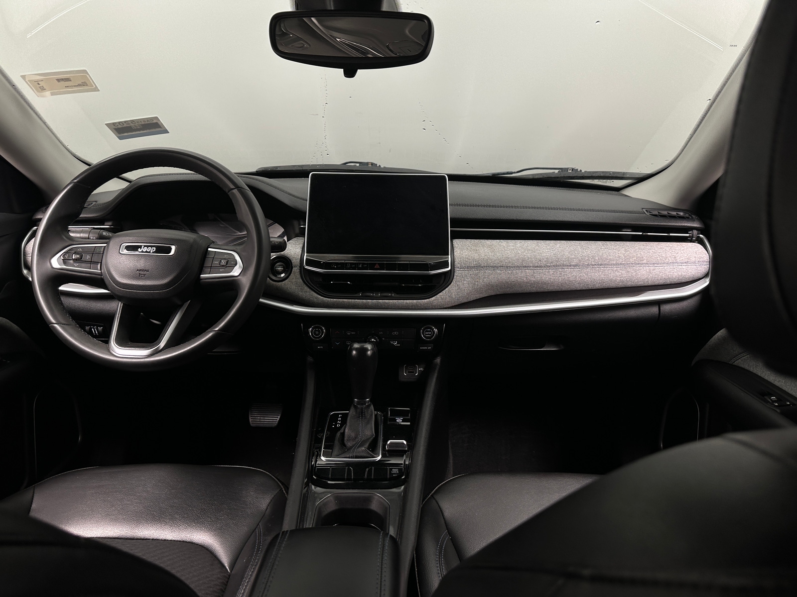 Thumbnail: 2022 Jeep Compass - 3