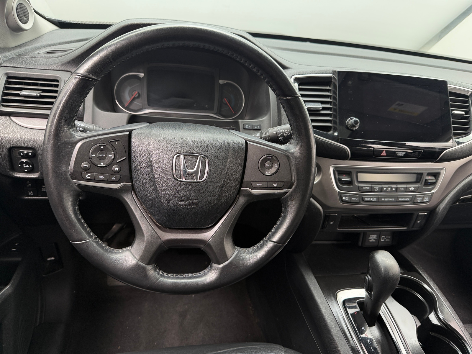 Thumbnail: 2019 Honda Pilot - 4