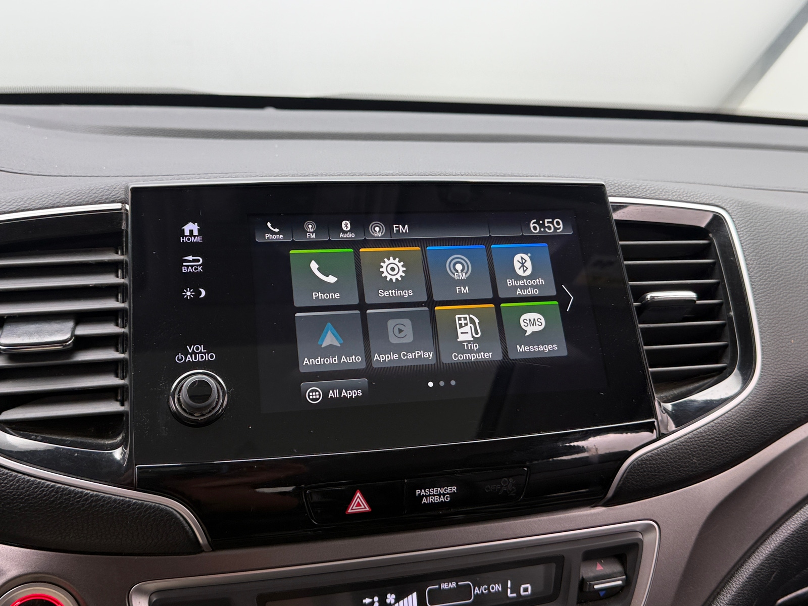 Thumbnail: 2019 Honda Pilot - 3