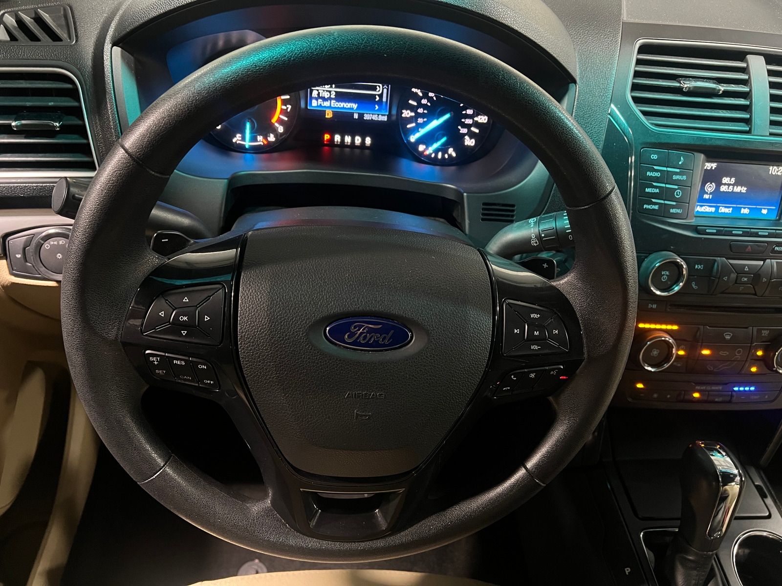 Thumbnail: 2016 Ford Explorer - 5