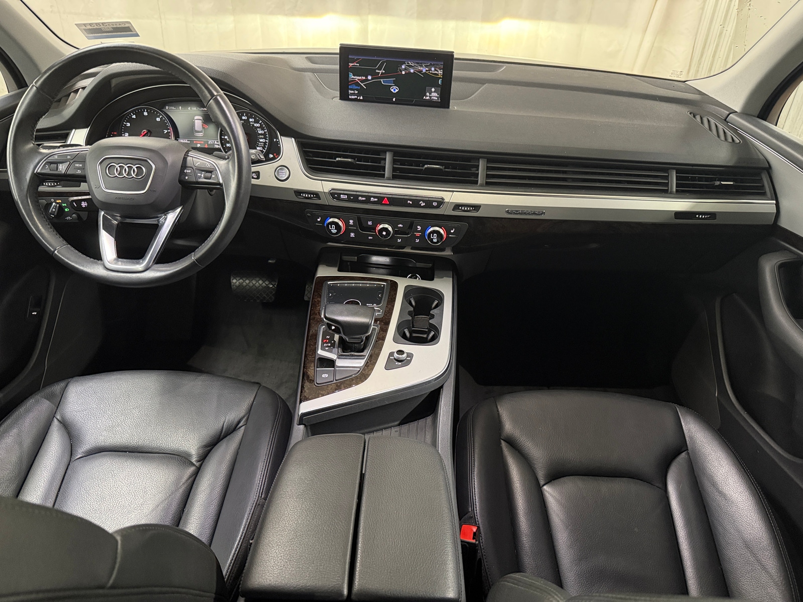 Thumbnail: 2019 Audi Q7 - 3