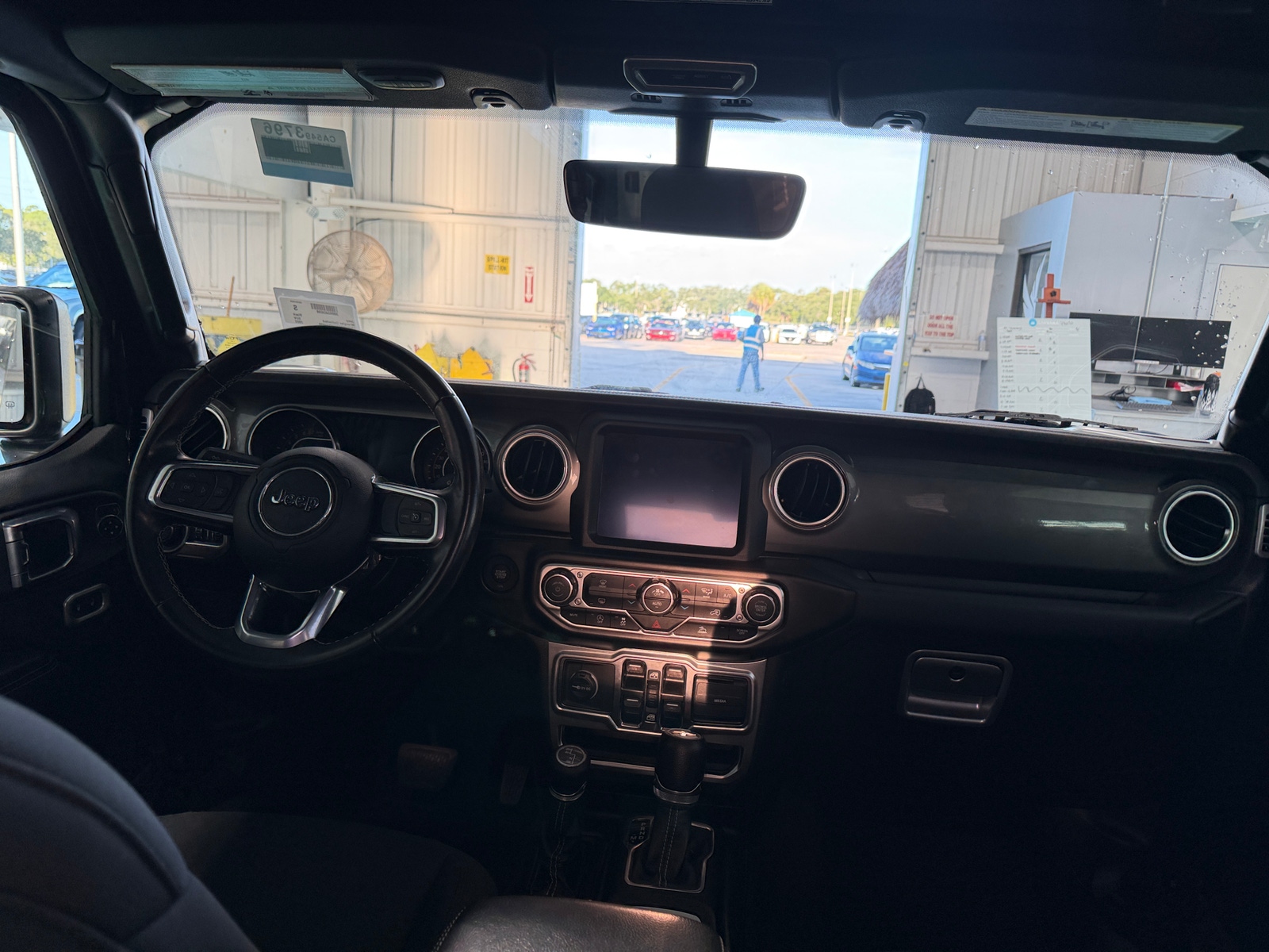 Thumbnail: 2022 Jeep Wrangler - 3