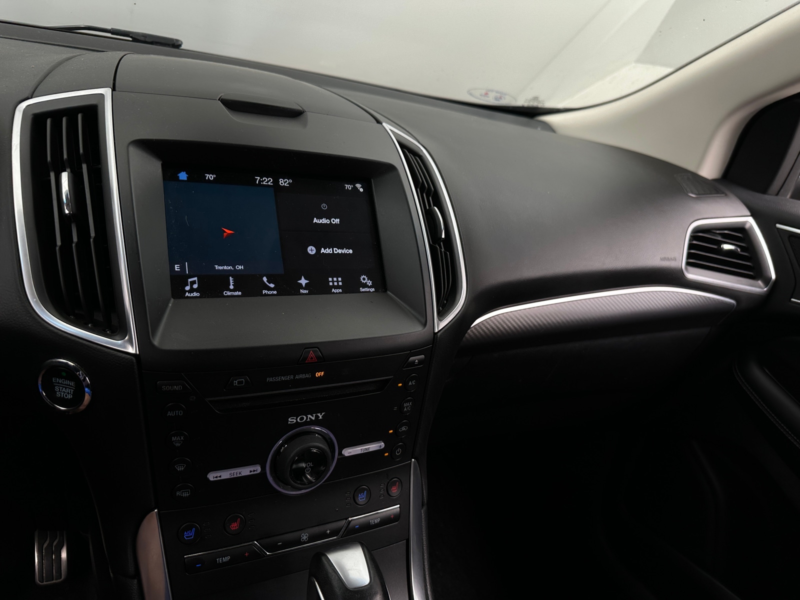 Thumbnail: 2016 Ford Edge - 3