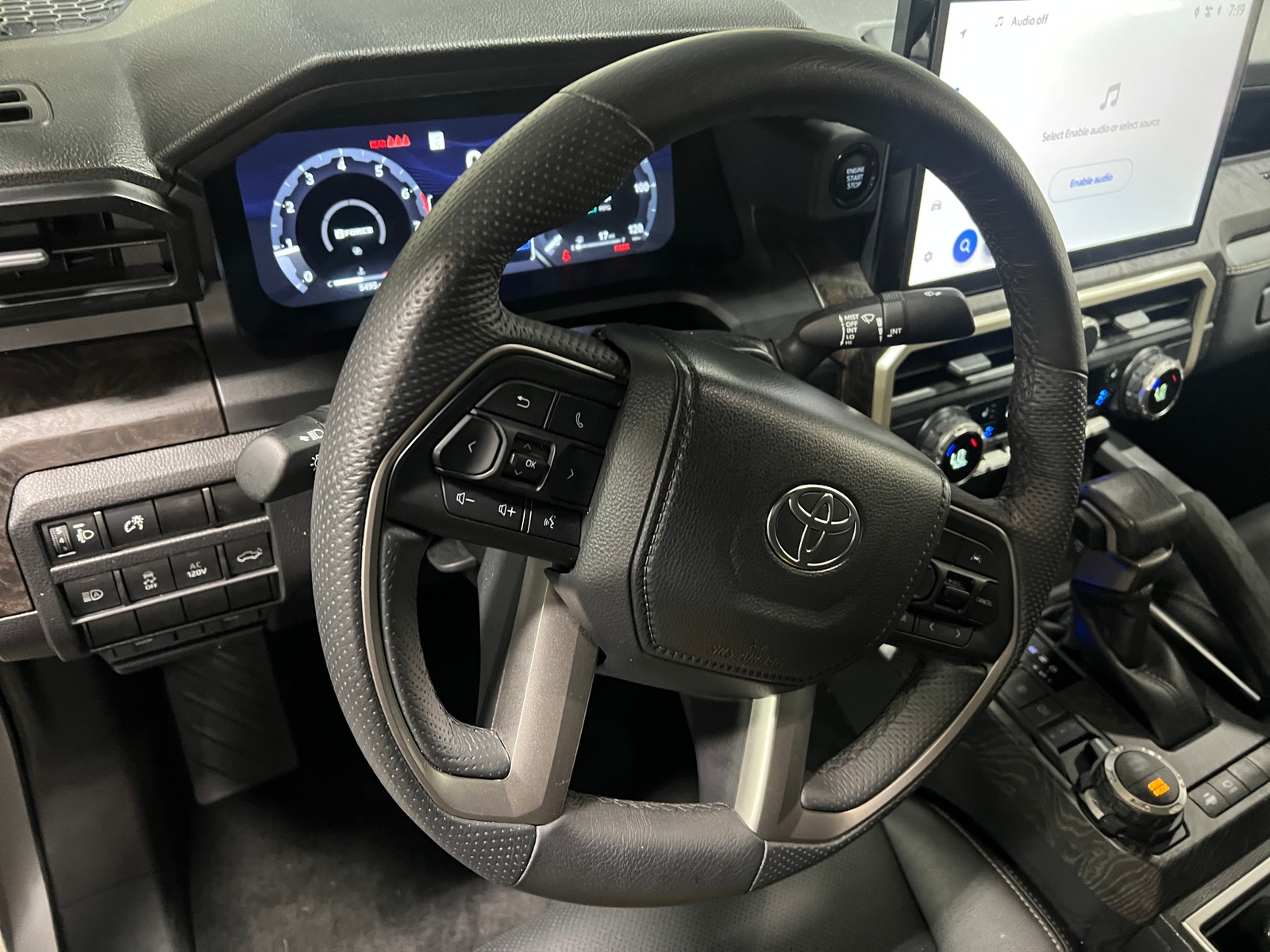 Thumbnail: 2025 Toyota Tacoma - 4