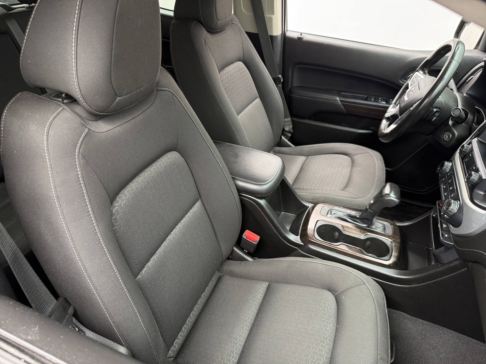 Thumbnail: 2019 GMC Canyon - 2