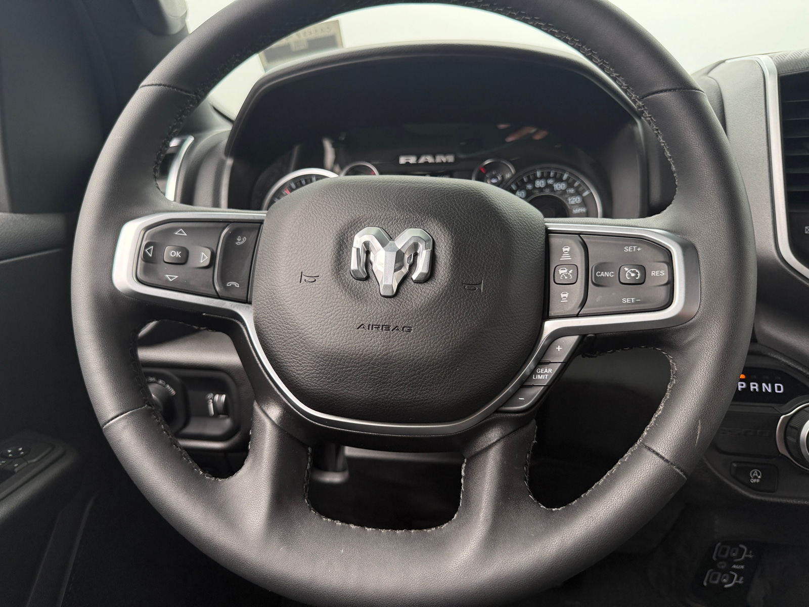 Thumbnail: 2025 RAM 1500 - 5