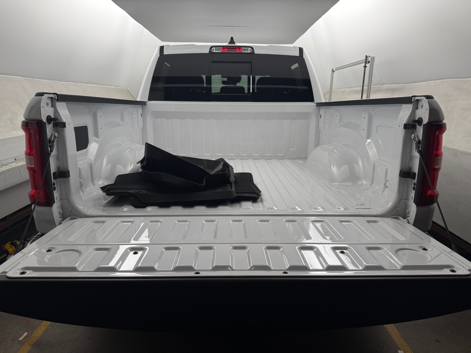 Thumbnail: 2025 RAM 1500 - 7