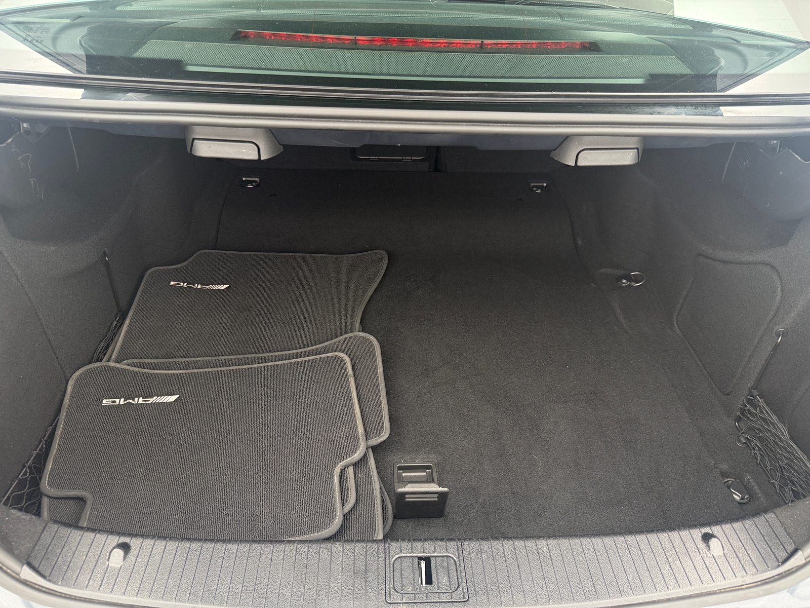 Thumbnail: 2014 Mercedes-Benz E-Class - 6