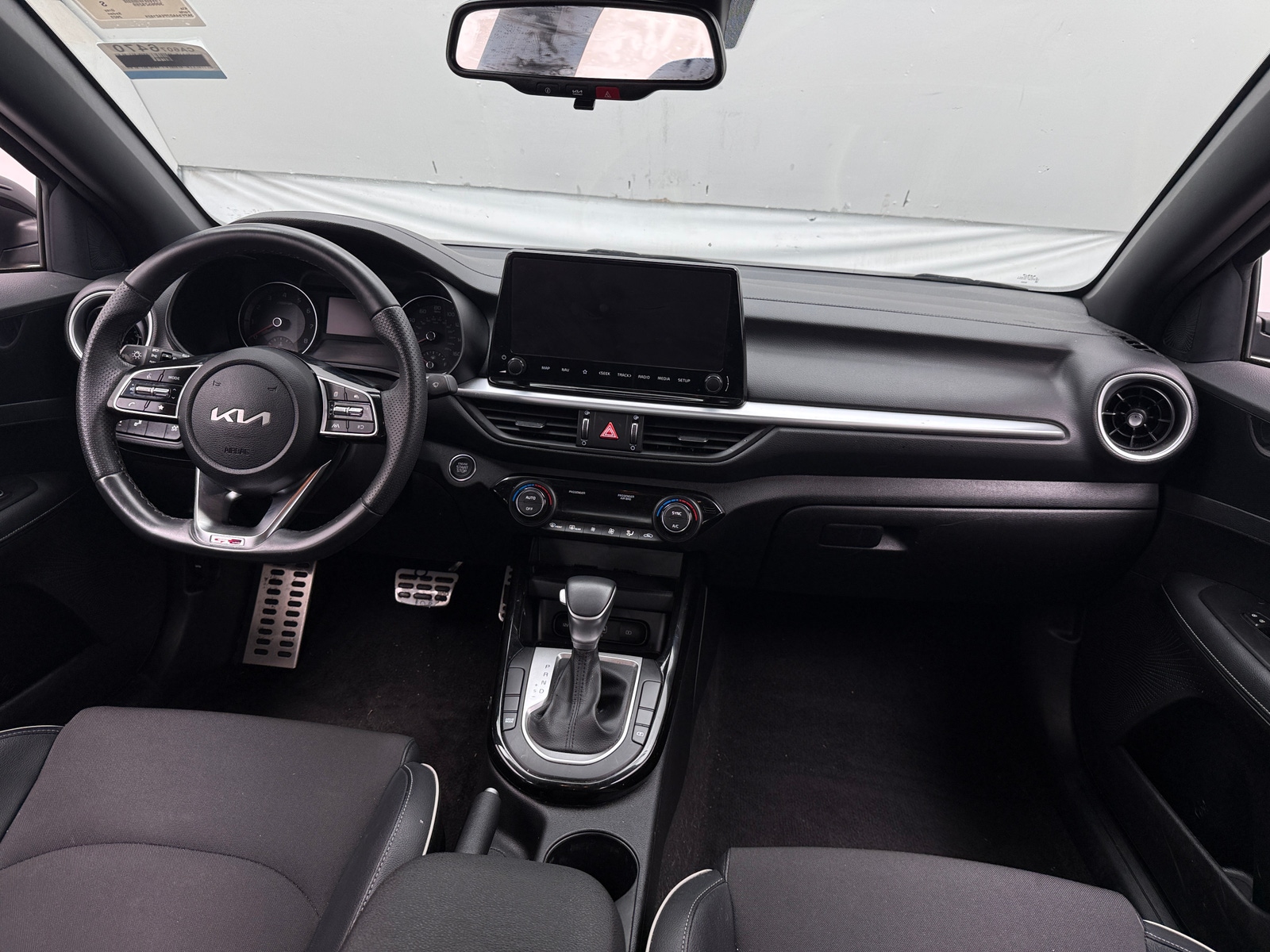 Thumbnail: 2023 Kia Forte - 2