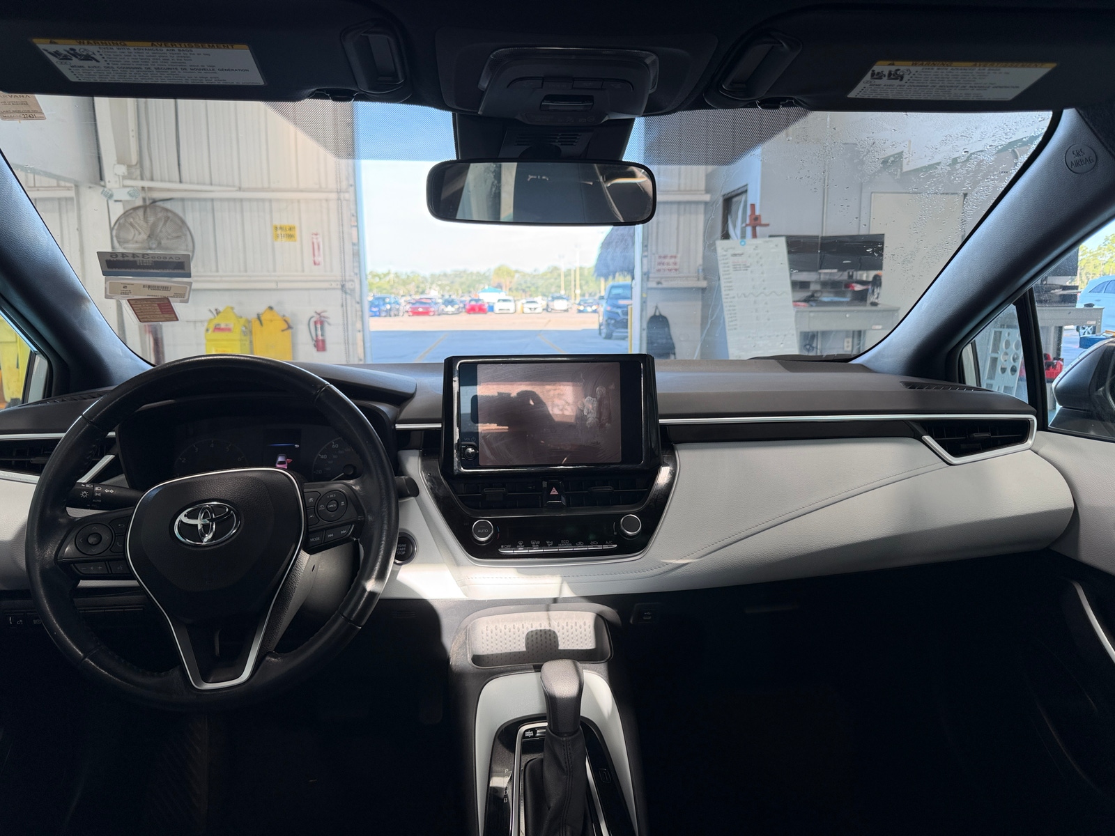 Thumbnail: 2023 Toyota Corolla - 3