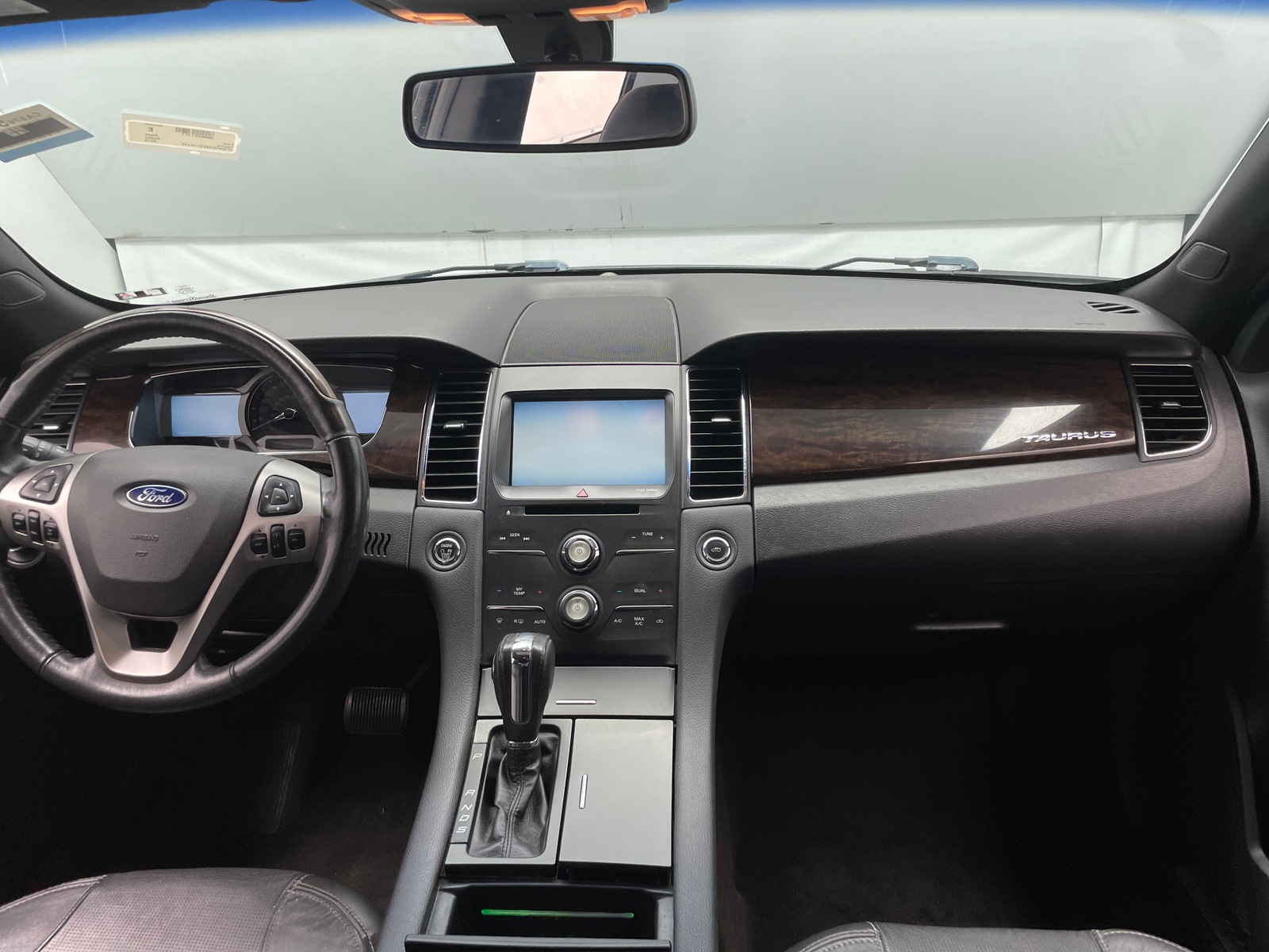 Thumbnail: 2015 Ford Taurus - 2