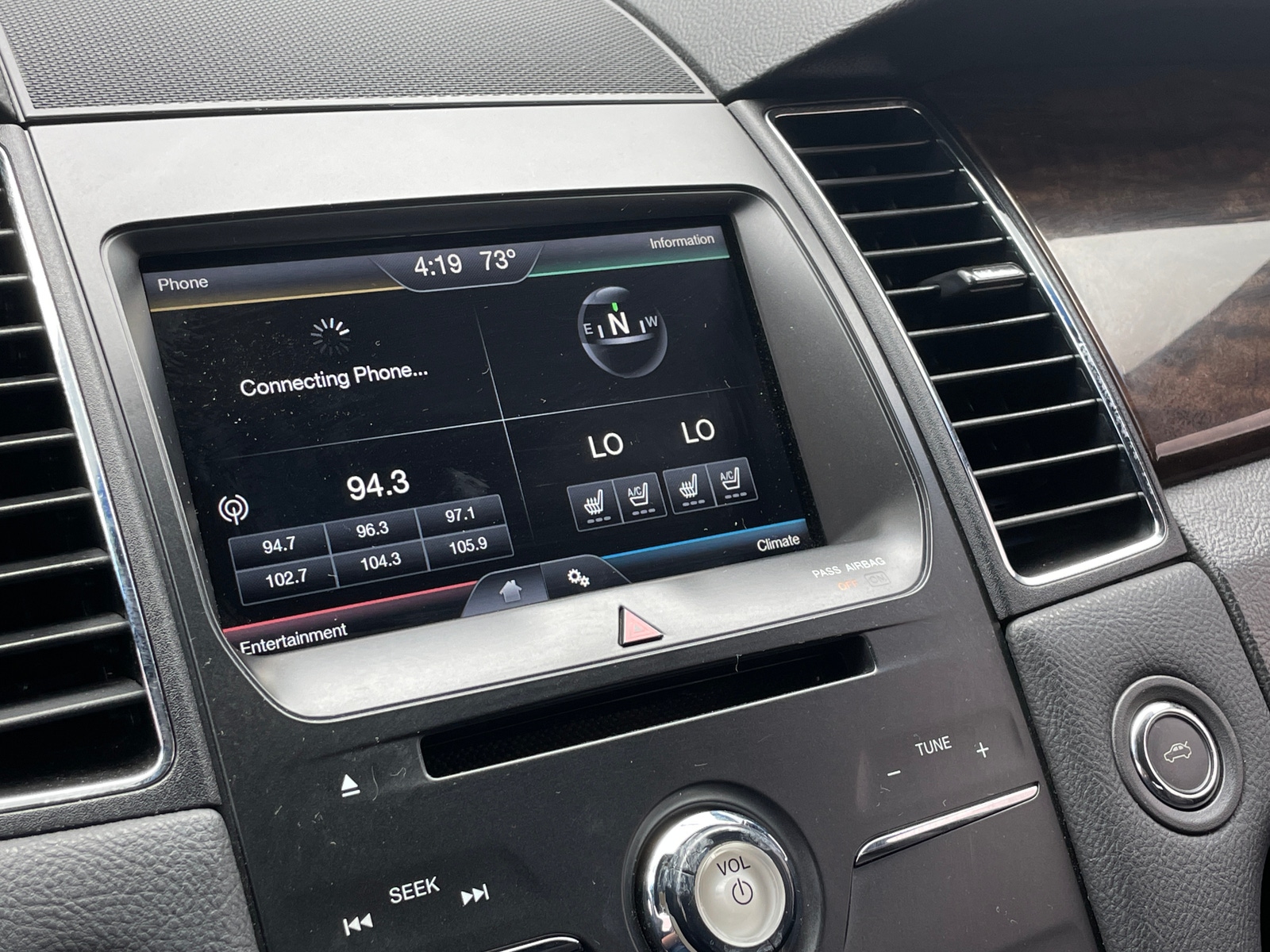 Thumbnail: 2015 Ford Taurus - 3