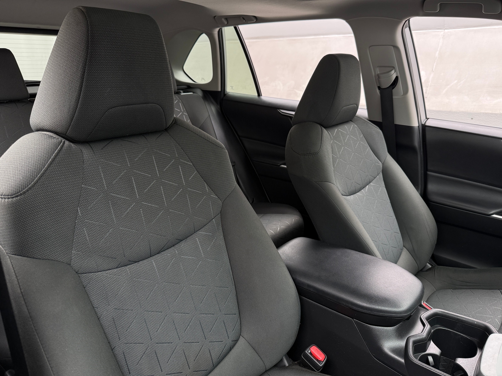 Thumbnail: 2021 Toyota RAV4 - 2