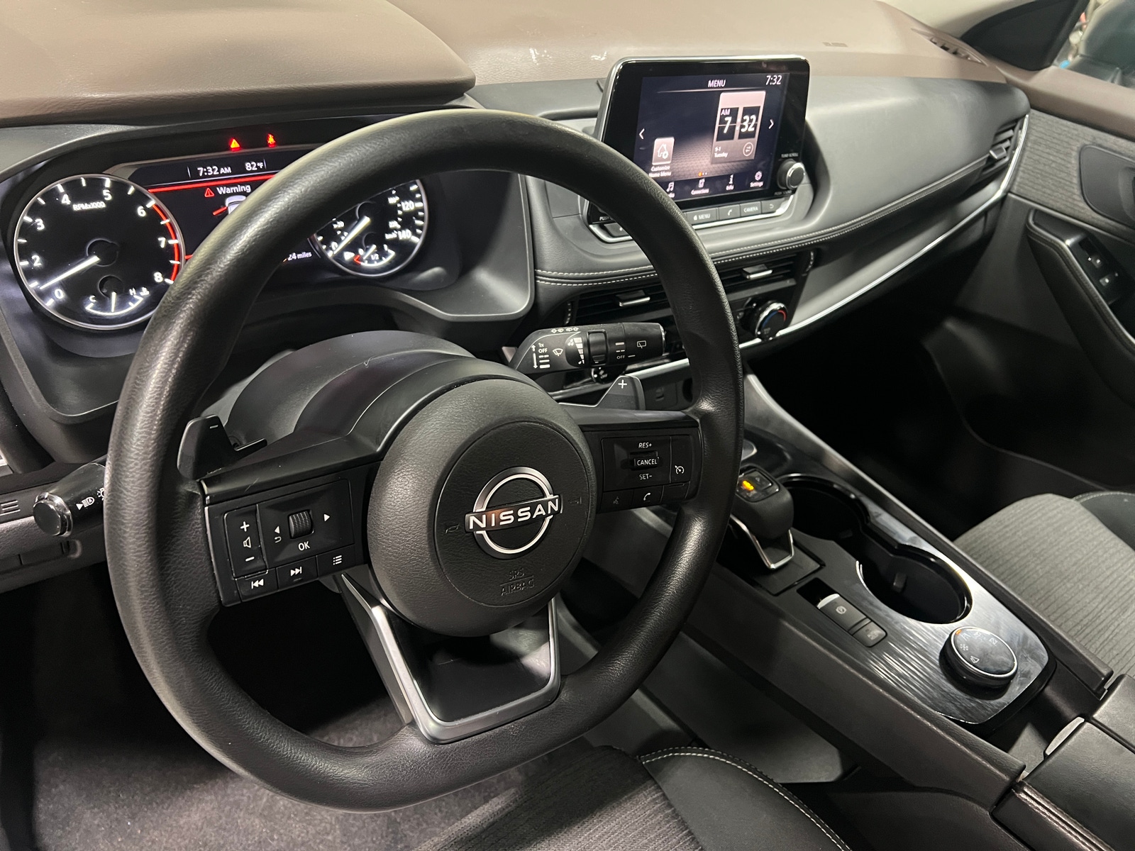 Thumbnail: 2022 Nissan Rogue - 5