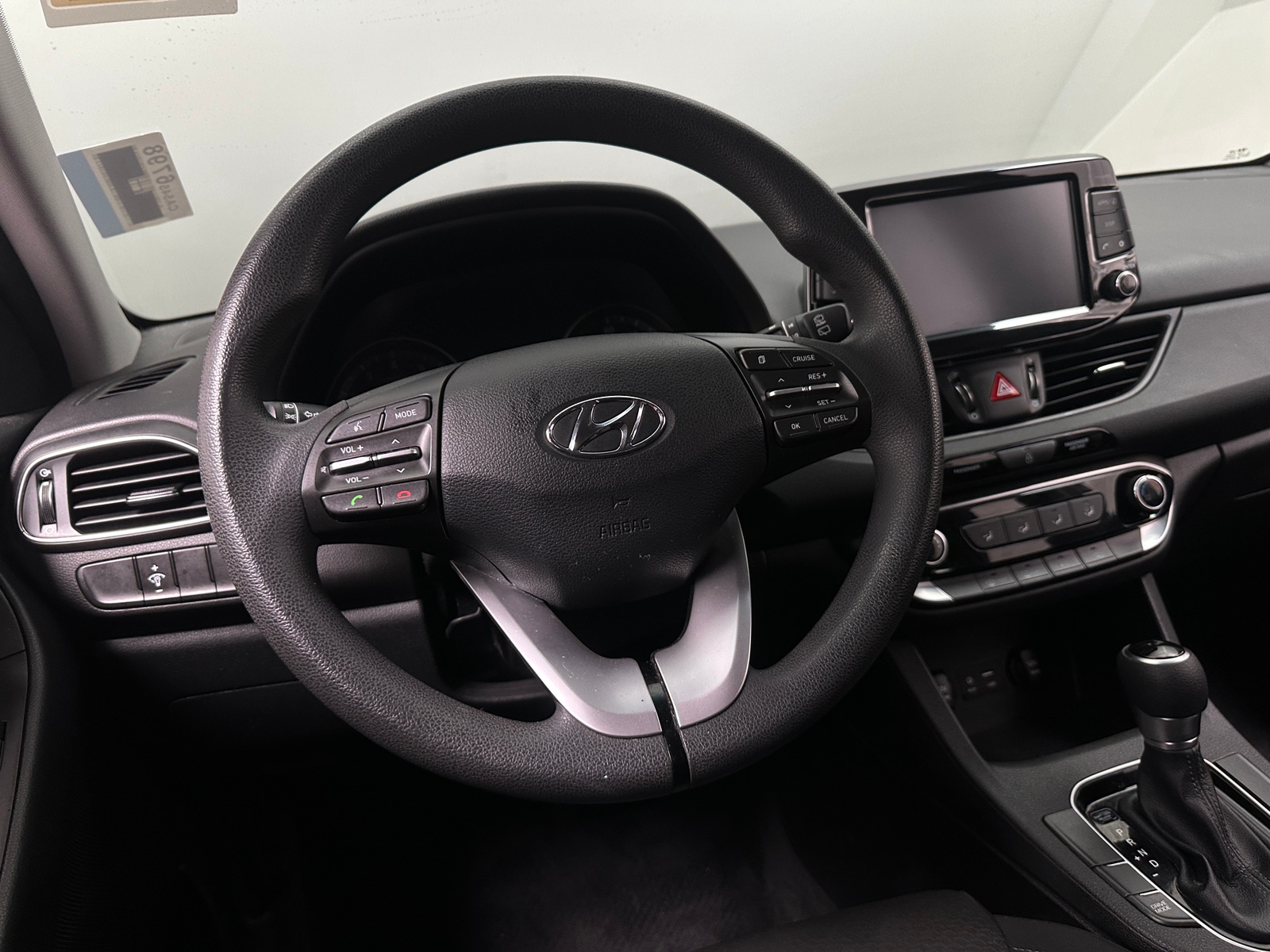 Thumbnail: 2020 Hyundai Elantra - 5