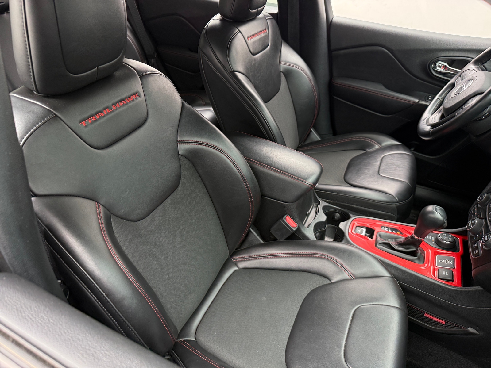 Thumbnail: 2020 Jeep Cherokee - 2