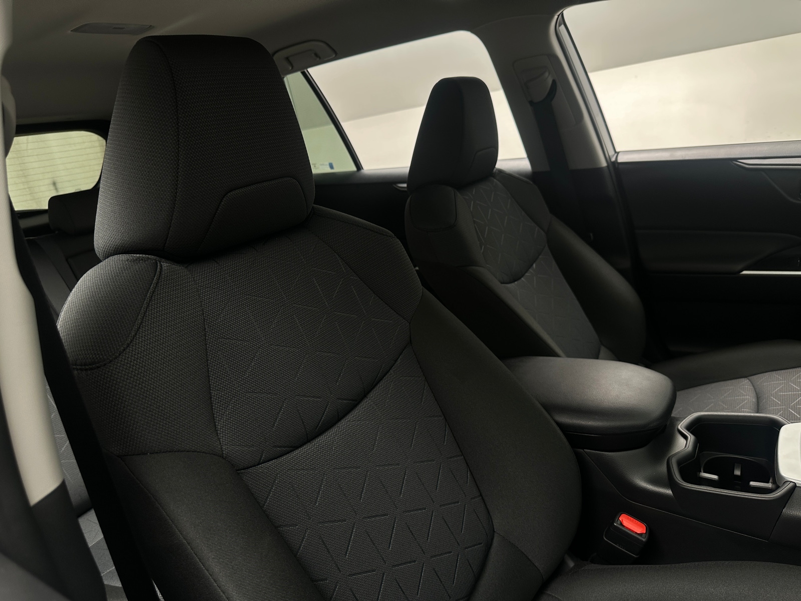 Thumbnail: 2025 Toyota RAV4 - 2
