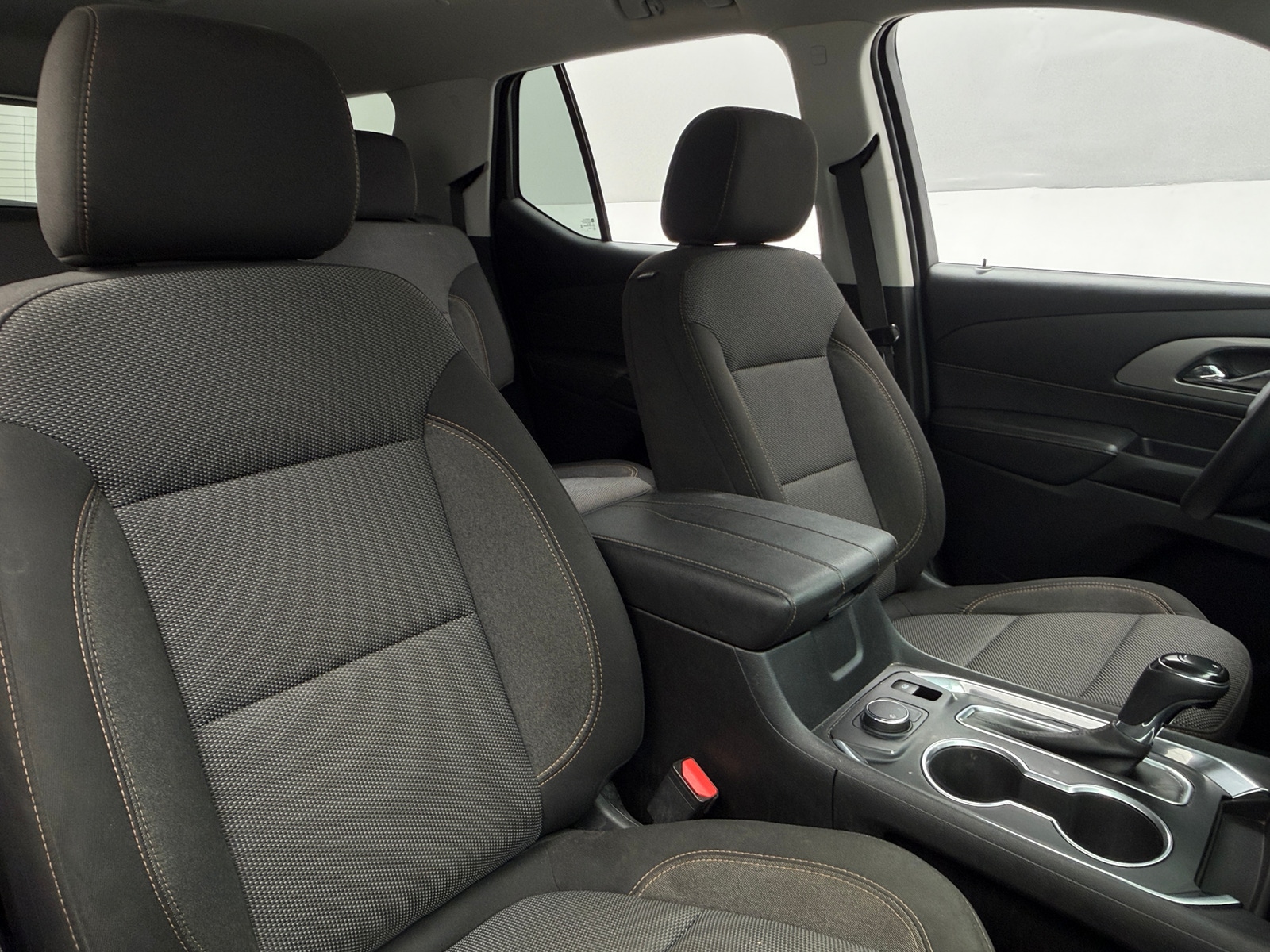 Thumbnail: 2020 Chevrolet Traverse - 2