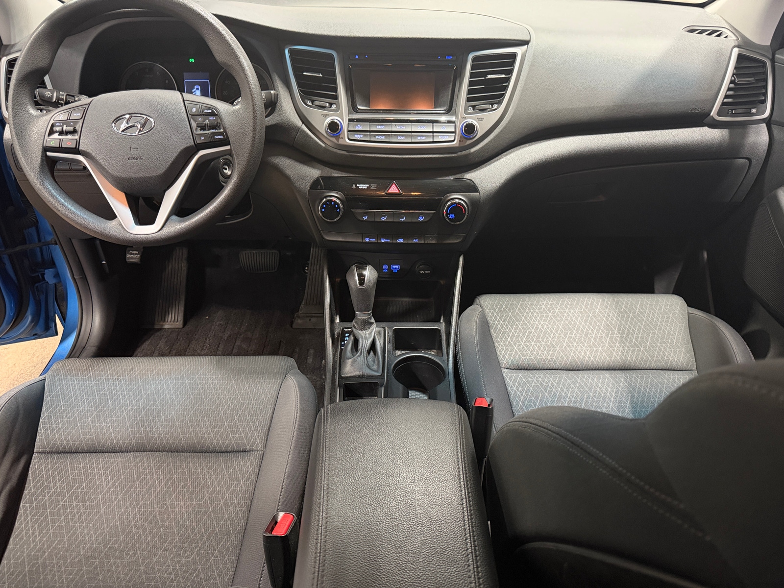 Thumbnail: 2017 Hyundai Tucson - 3