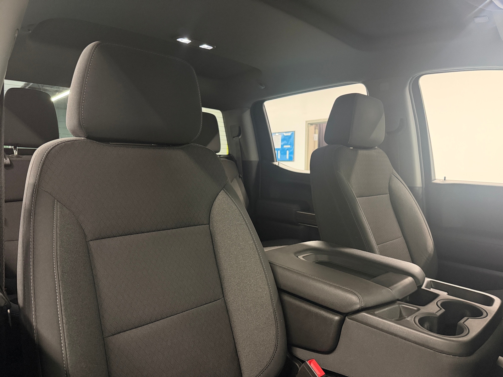 Thumbnail: 2021 Chevrolet Silverado 1500 - 2