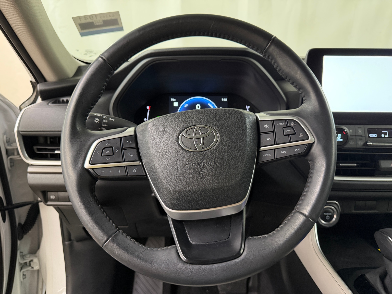 Thumbnail: 2024 Toyota Grand Highlander - 4