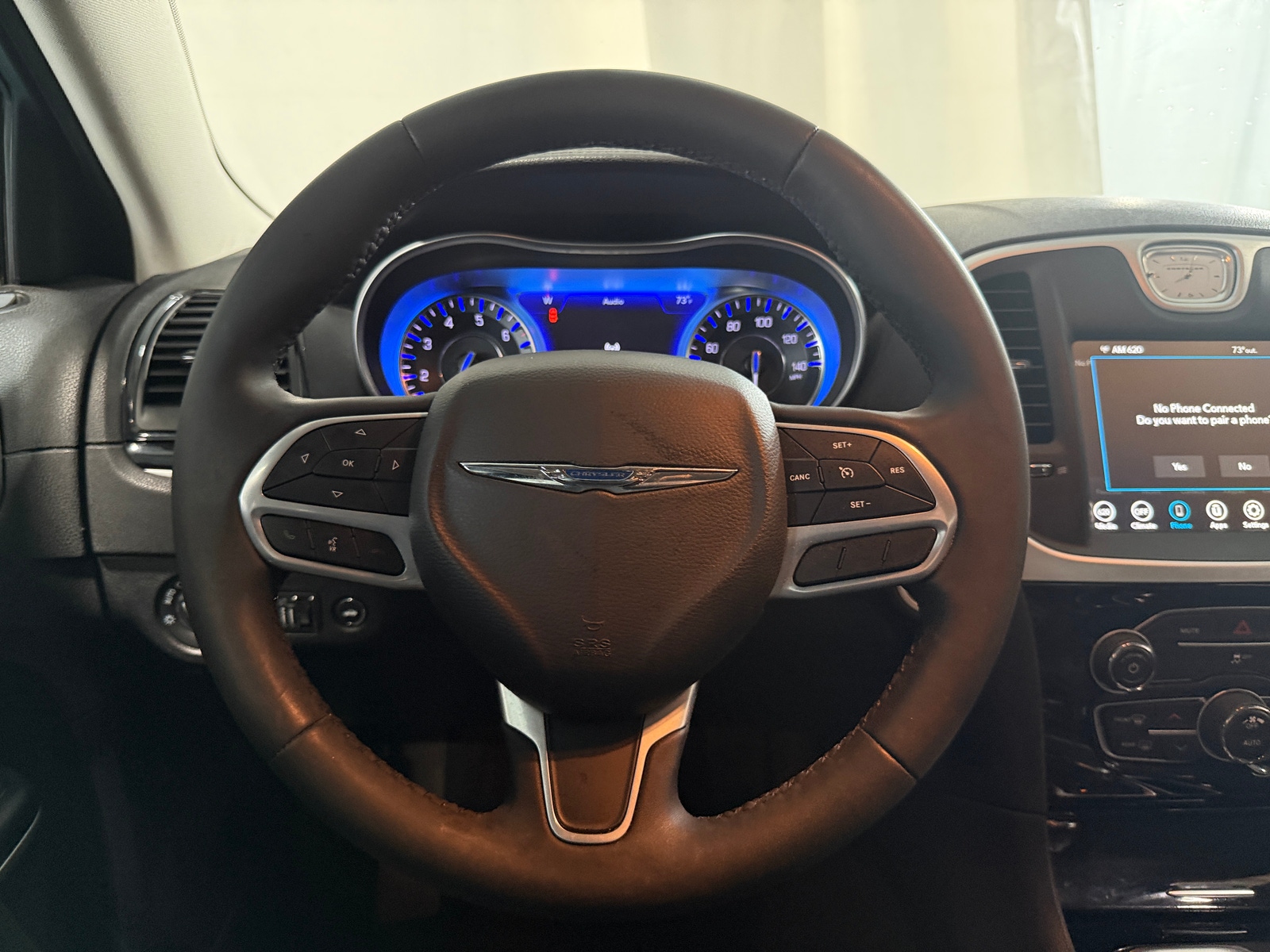 Thumbnail: 2023 Chrysler 300 - 5