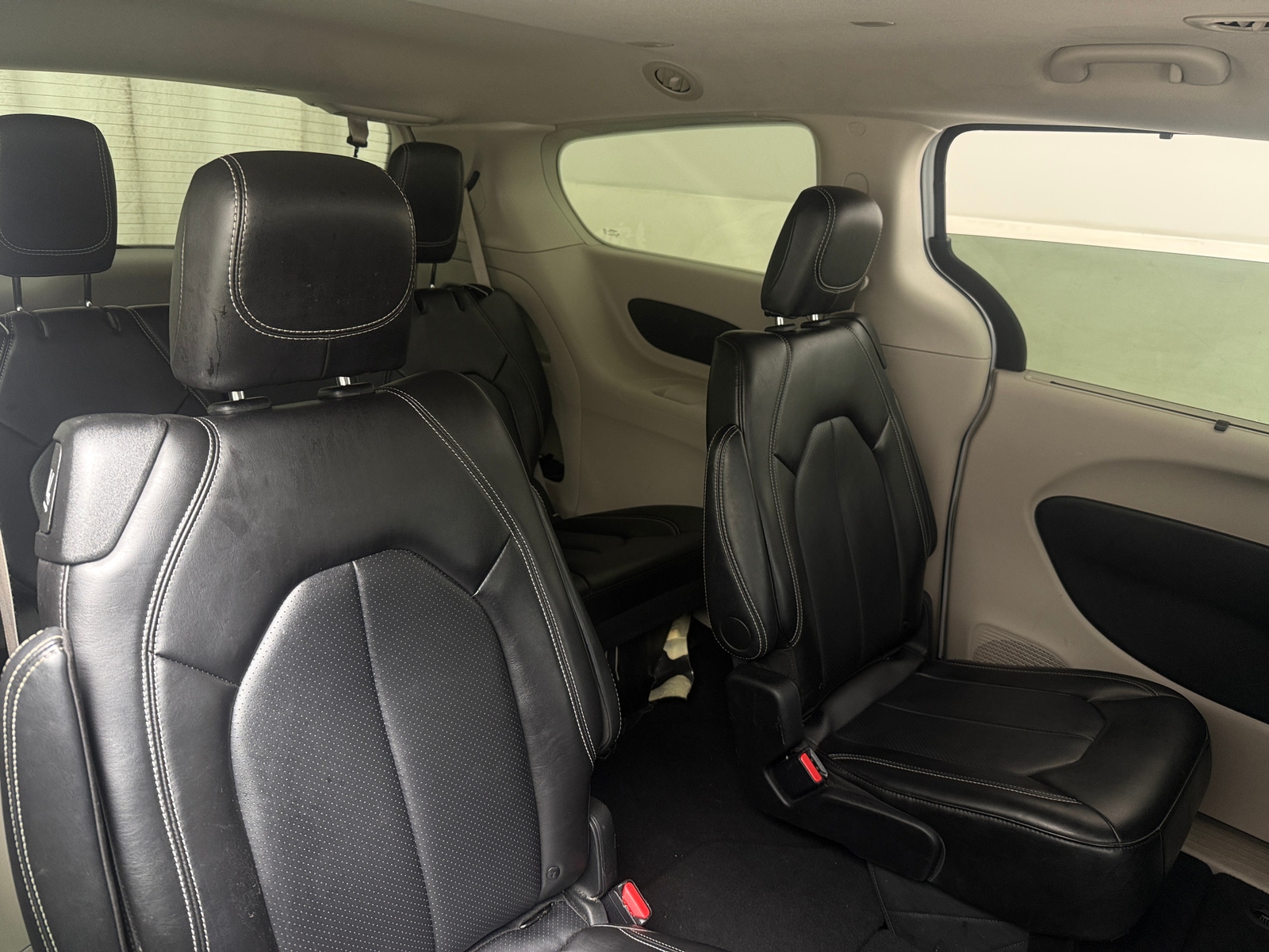 Thumbnail: 2024 Chrysler Pacifica - 5