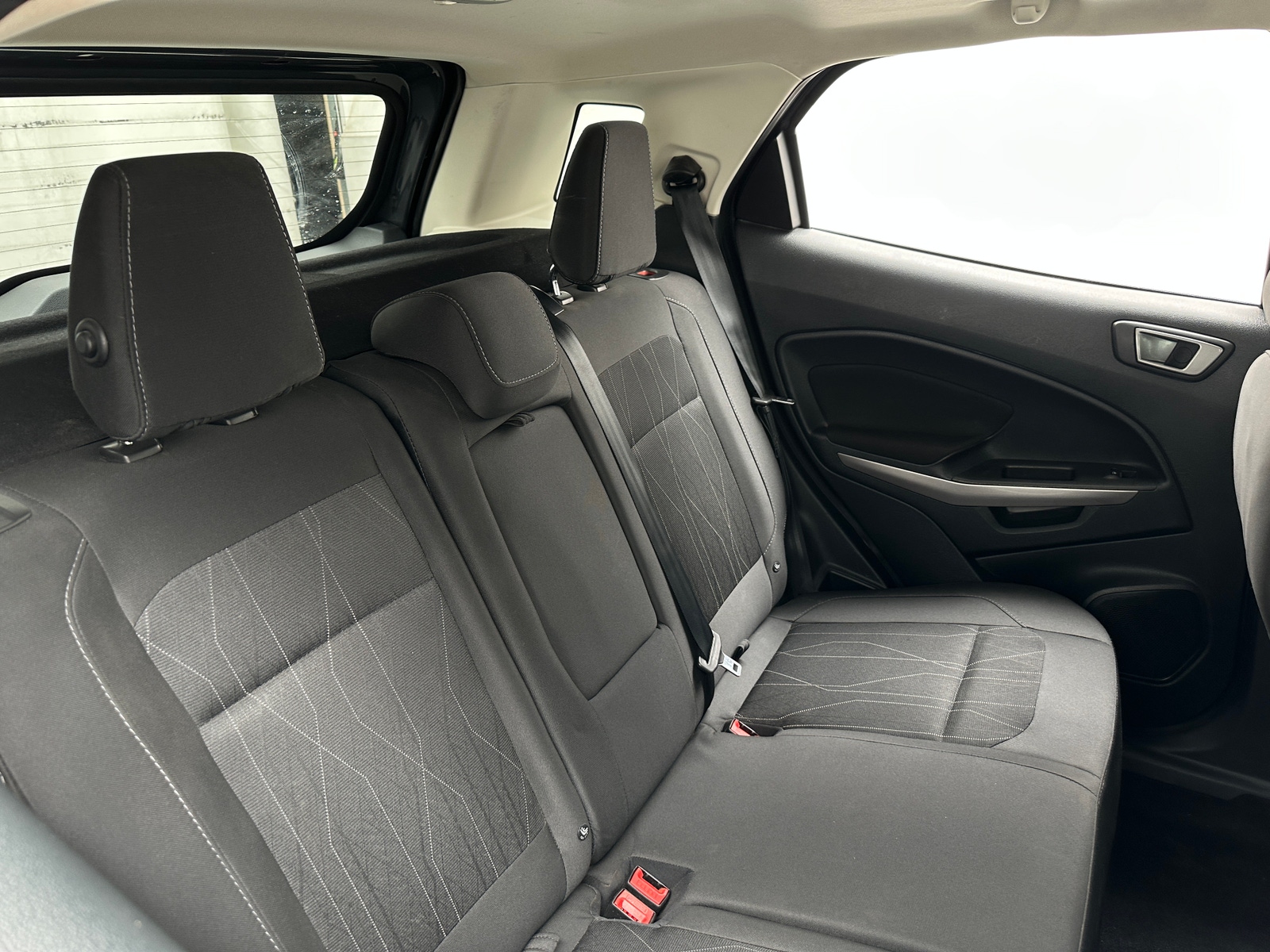 Thumbnail: 2021 Ford EcoSport - 6
