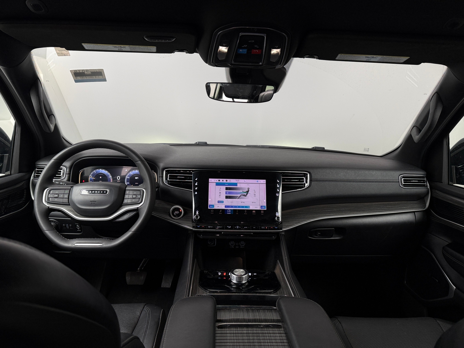 Thumbnail: 2024 Jeep Wagoneer - 2