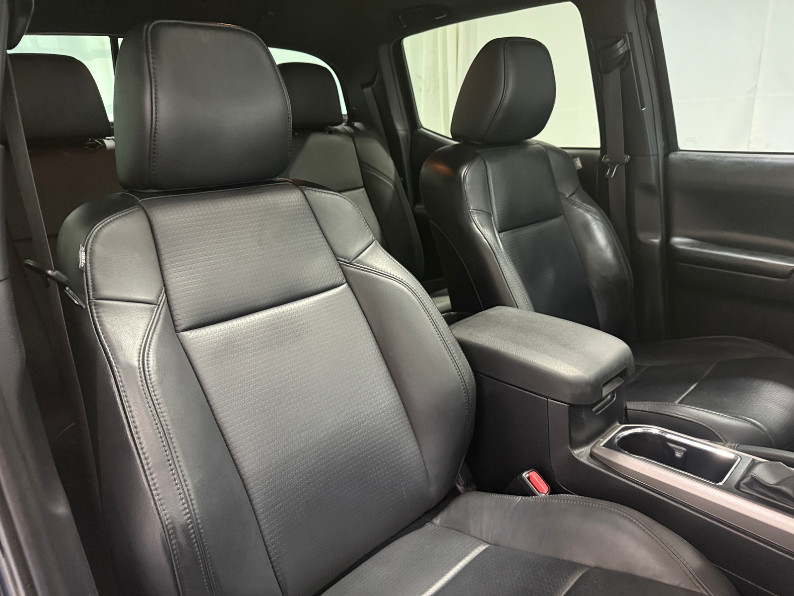 Thumbnail: 2018 Toyota Tacoma - 2