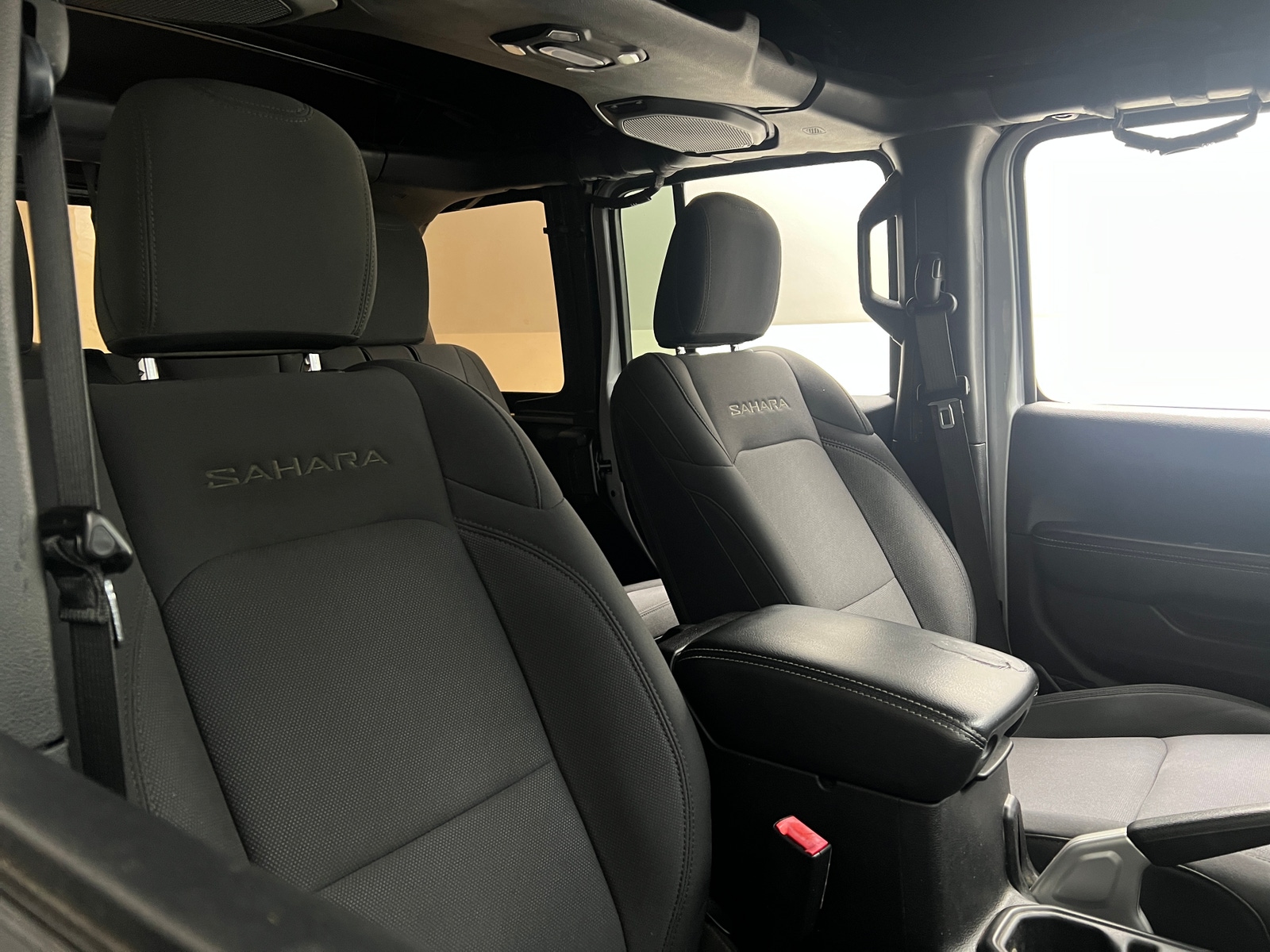 Thumbnail: 2018 Jeep Wrangler - 2