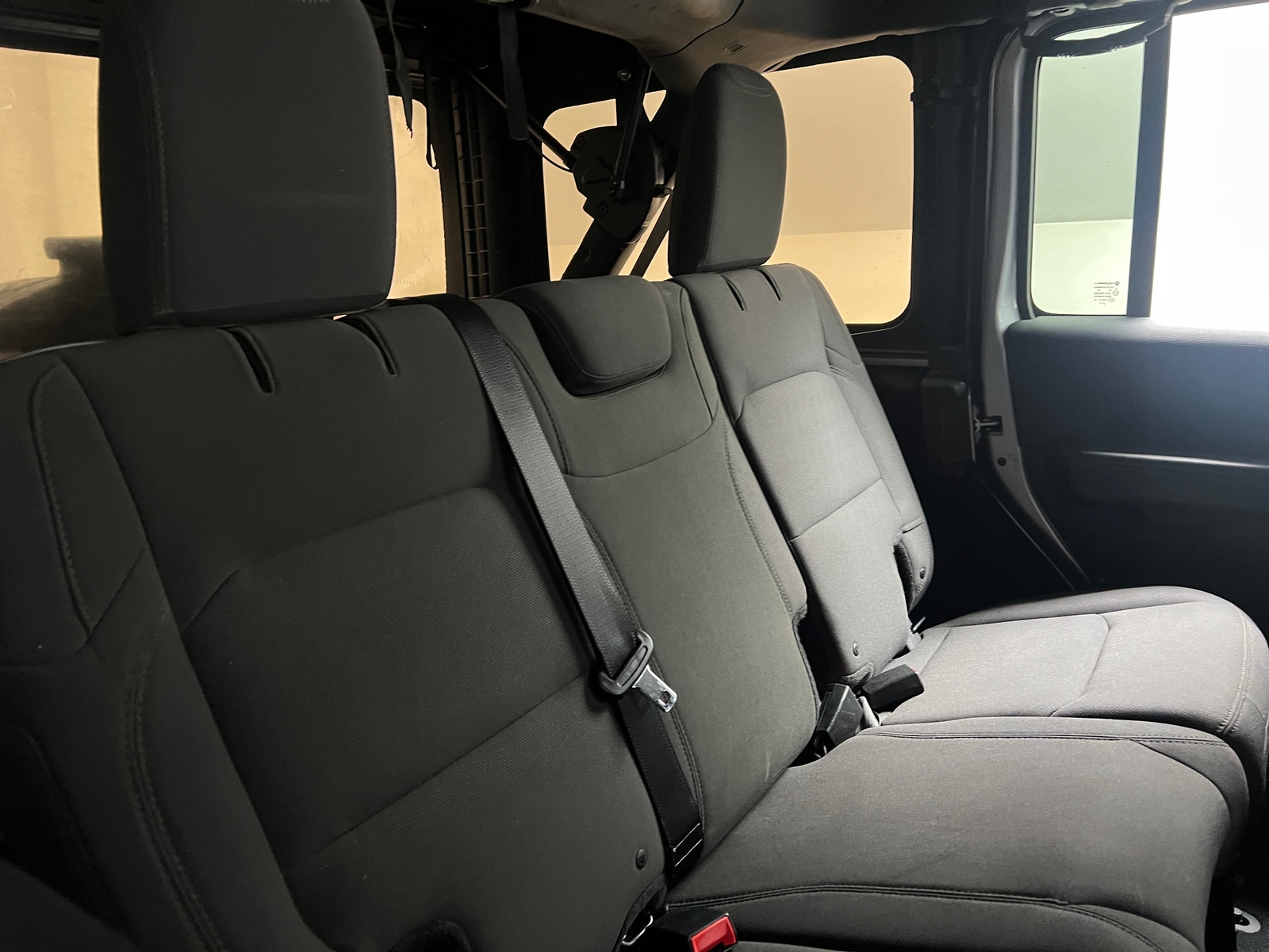 Thumbnail: 2018 Jeep Wrangler - 6