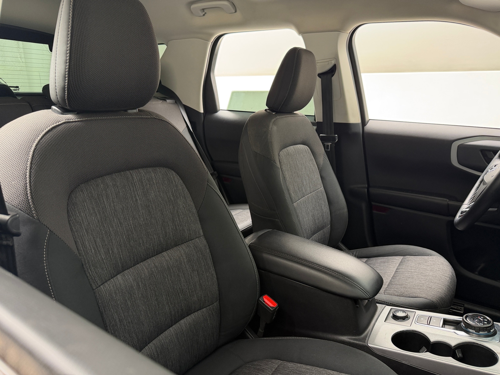 Thumbnail: 2022 Ford Bronco Sport - 2