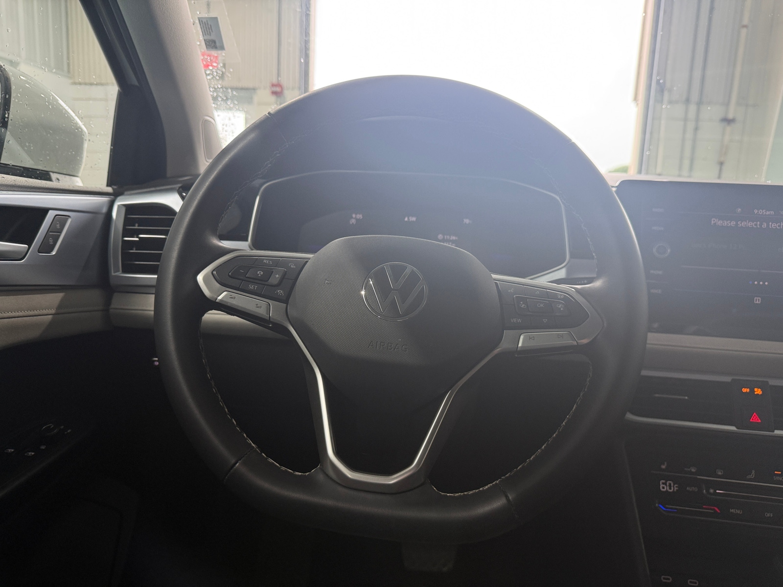 Thumbnail: 2025 Volkswagen Taos - 4