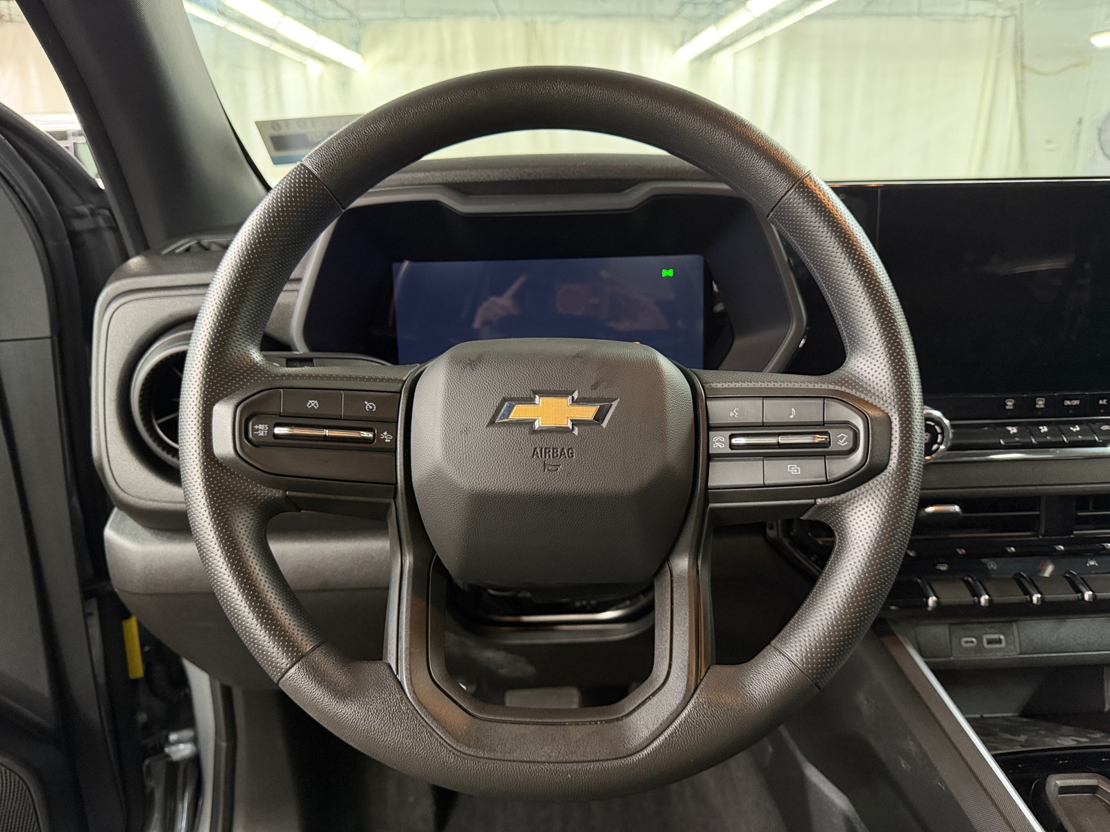 Thumbnail: 2026 Chevrolet Colorado - 5