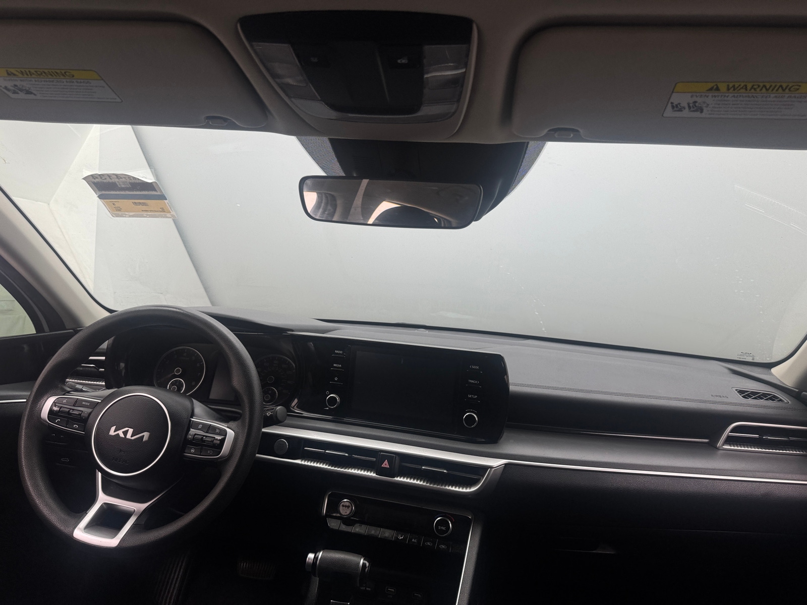Thumbnail: 2023 Kia K5 - 3