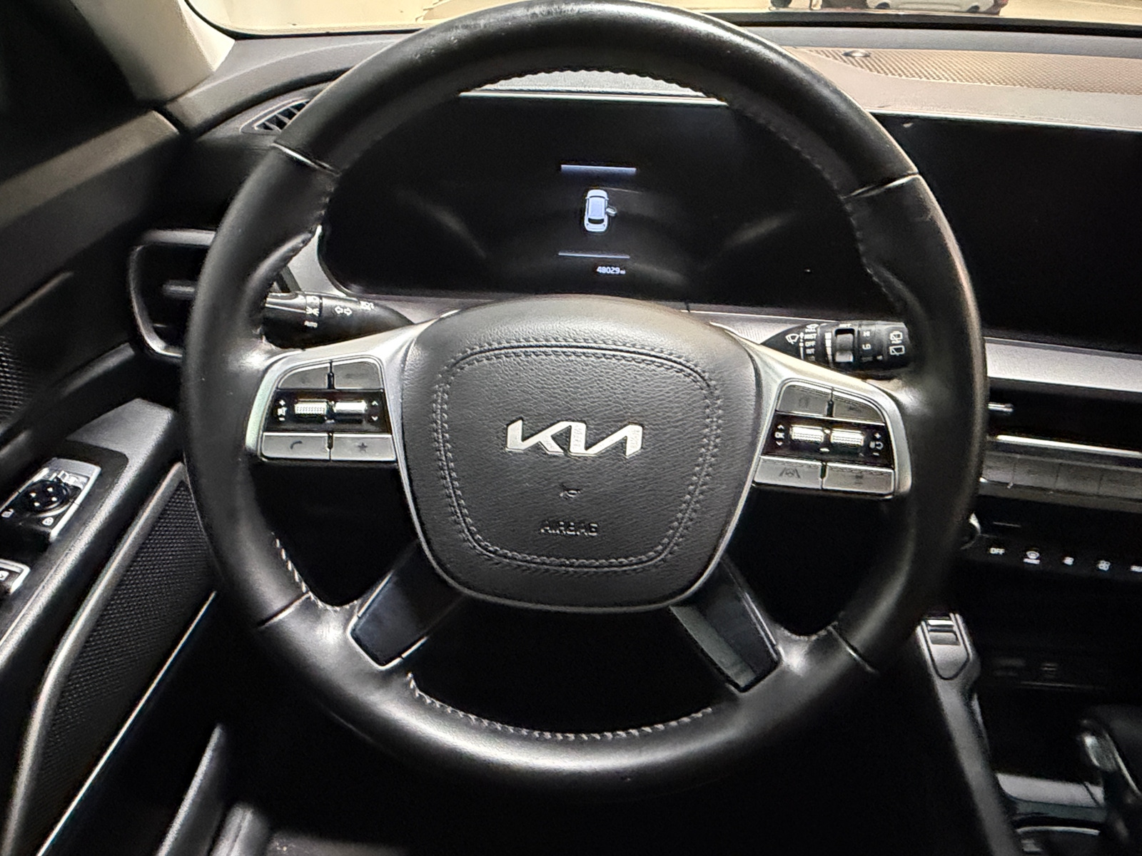 Thumbnail: 2023 Kia Telluride - 4
