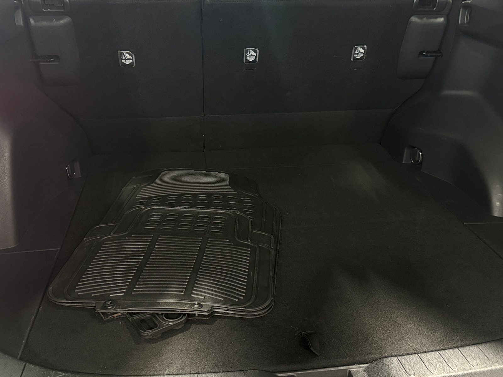 Thumbnail: 2025 Toyota RAV4 - 7