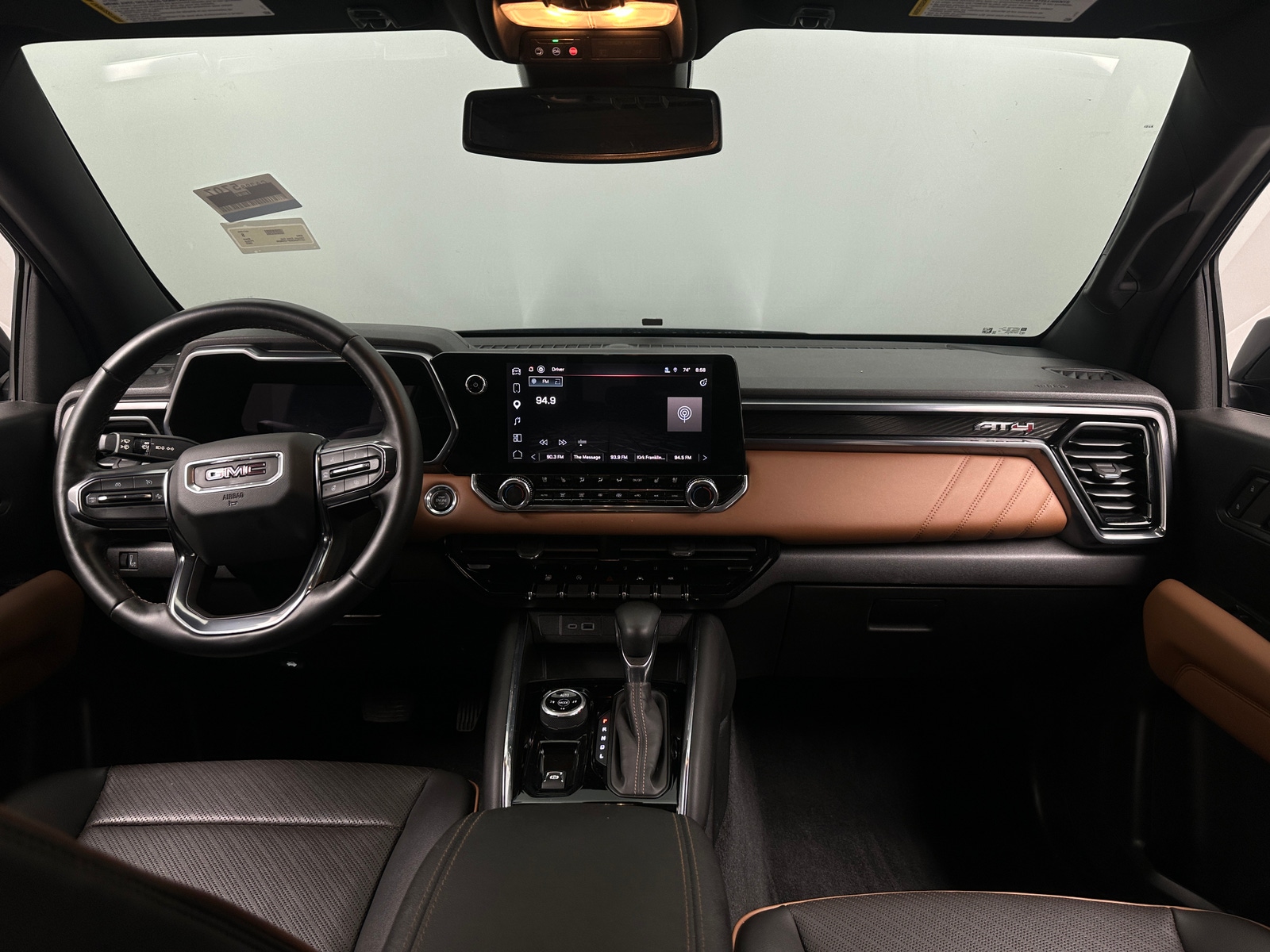 Thumbnail: 2023 GMC Canyon - 2