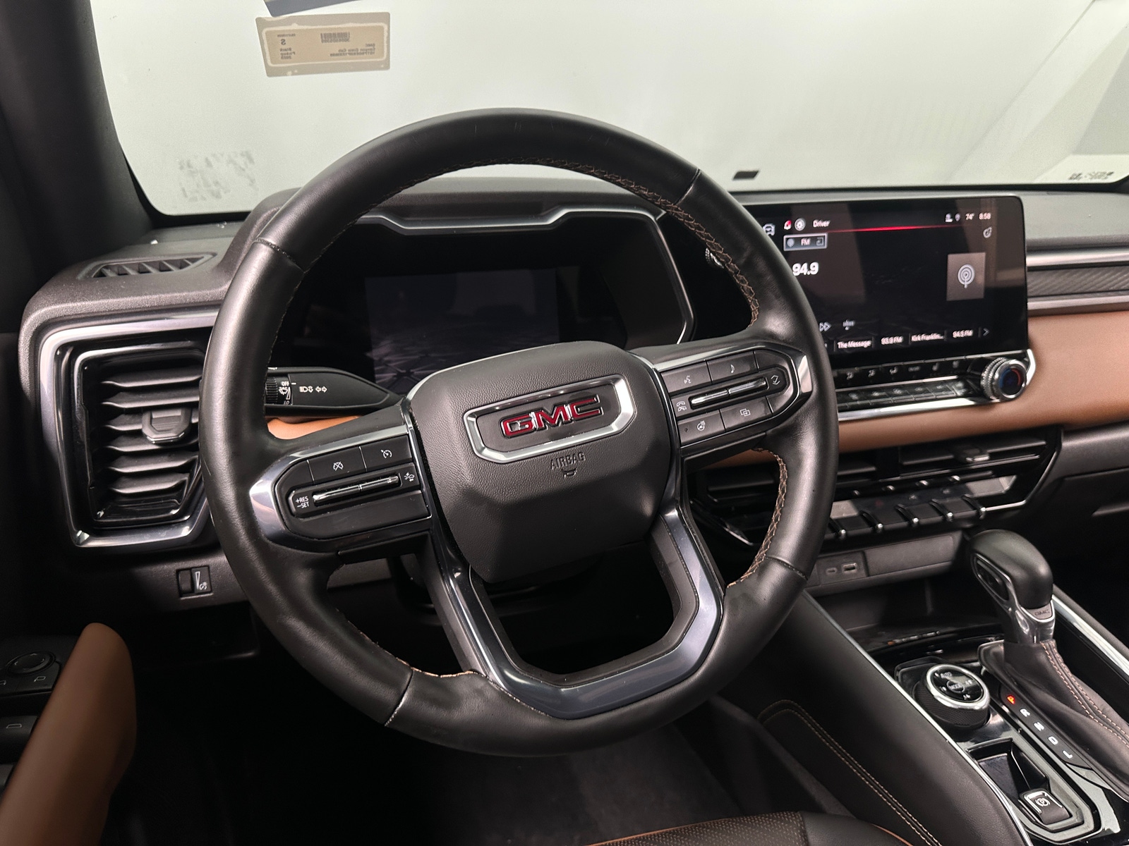 Thumbnail: 2023 GMC Canyon - 4