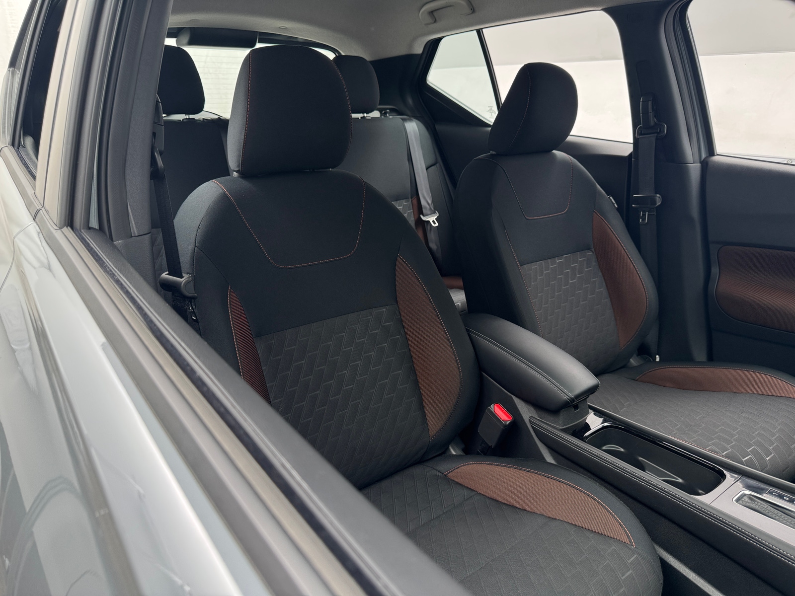 Thumbnail: 2024 Nissan Kicks - 2