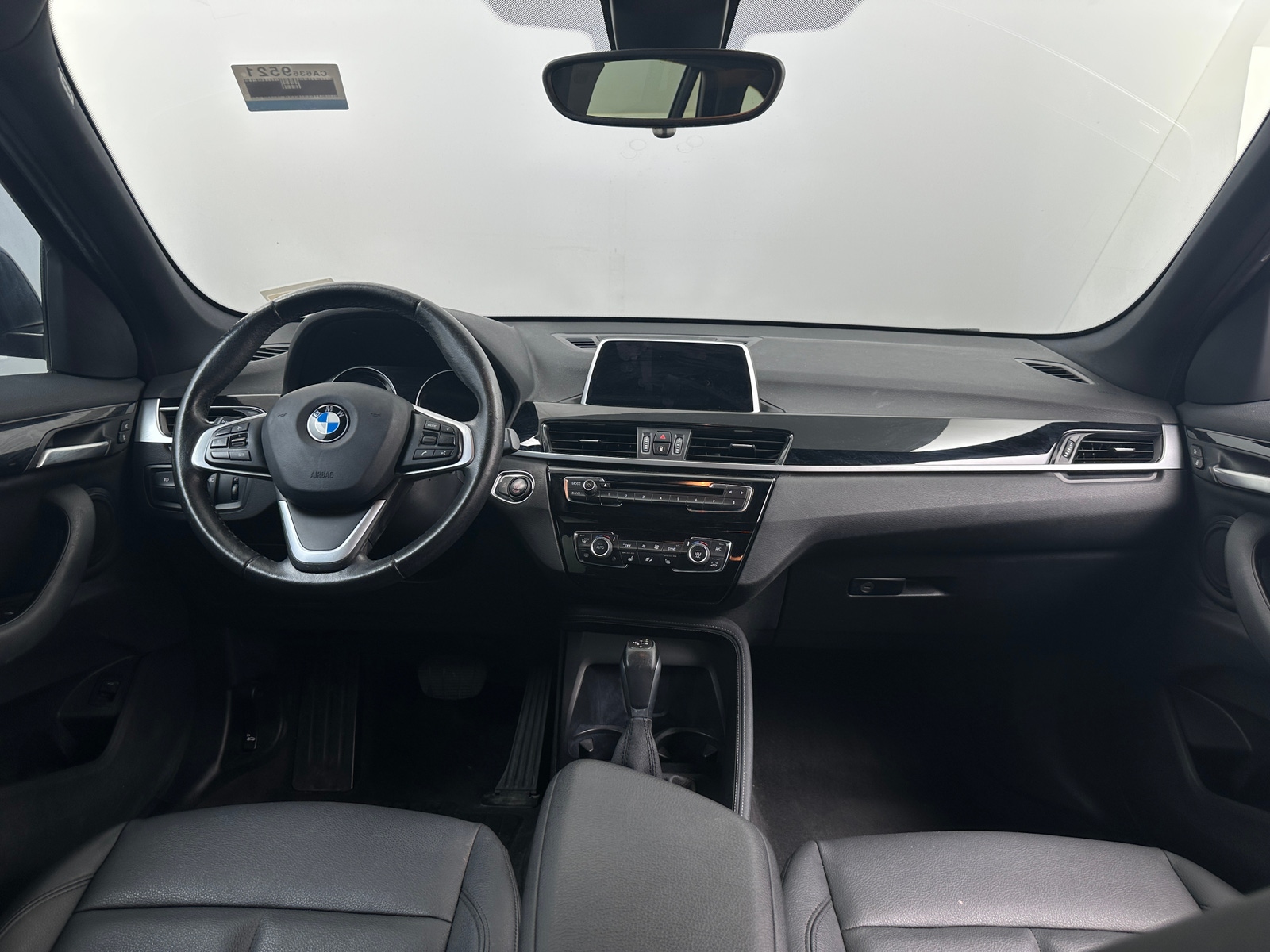 Thumbnail: 2019 BMW X1 - 2