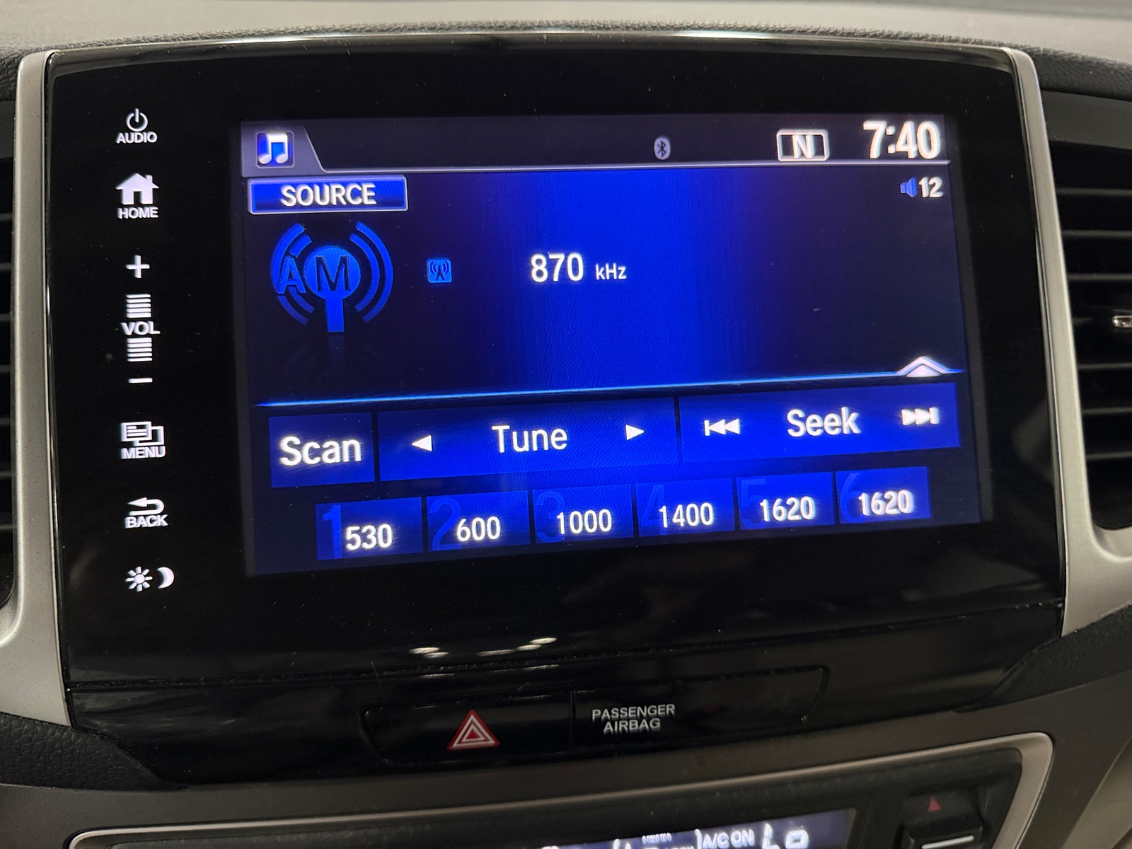 Thumbnail: 2017 Honda Pilot - 3