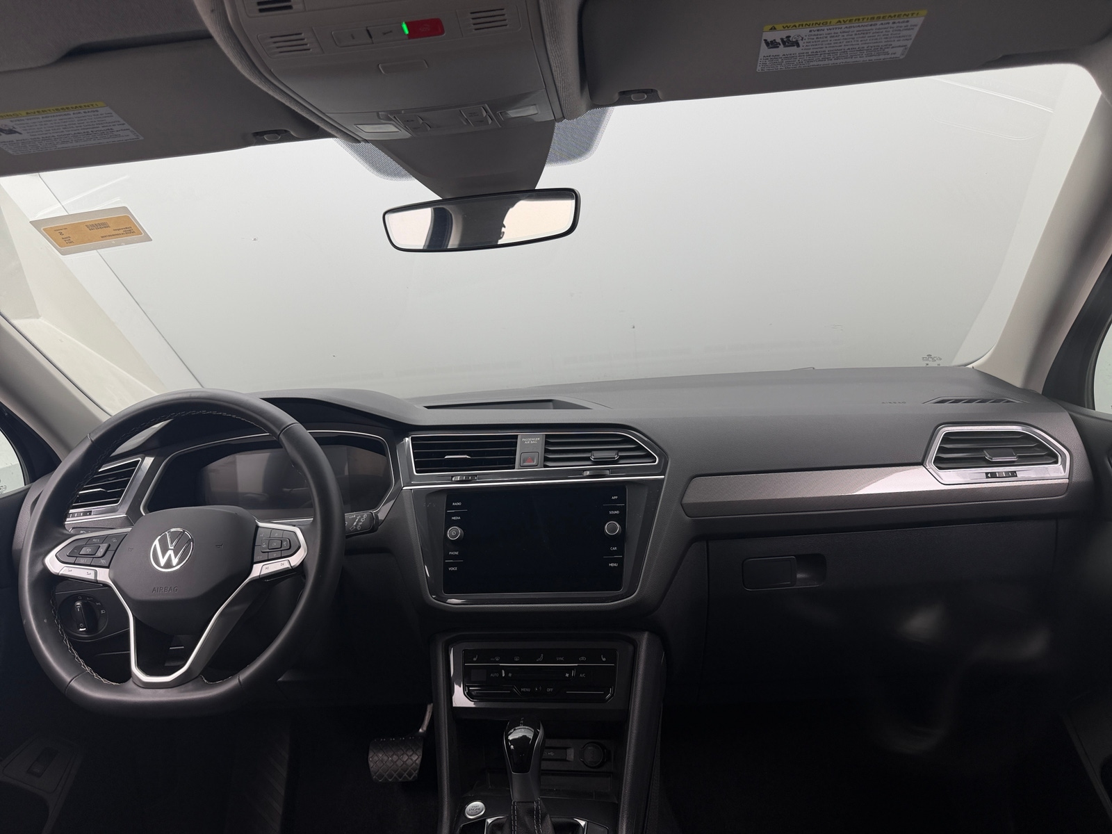 Thumbnail: 2024 Volkswagen Tiguan - 2
