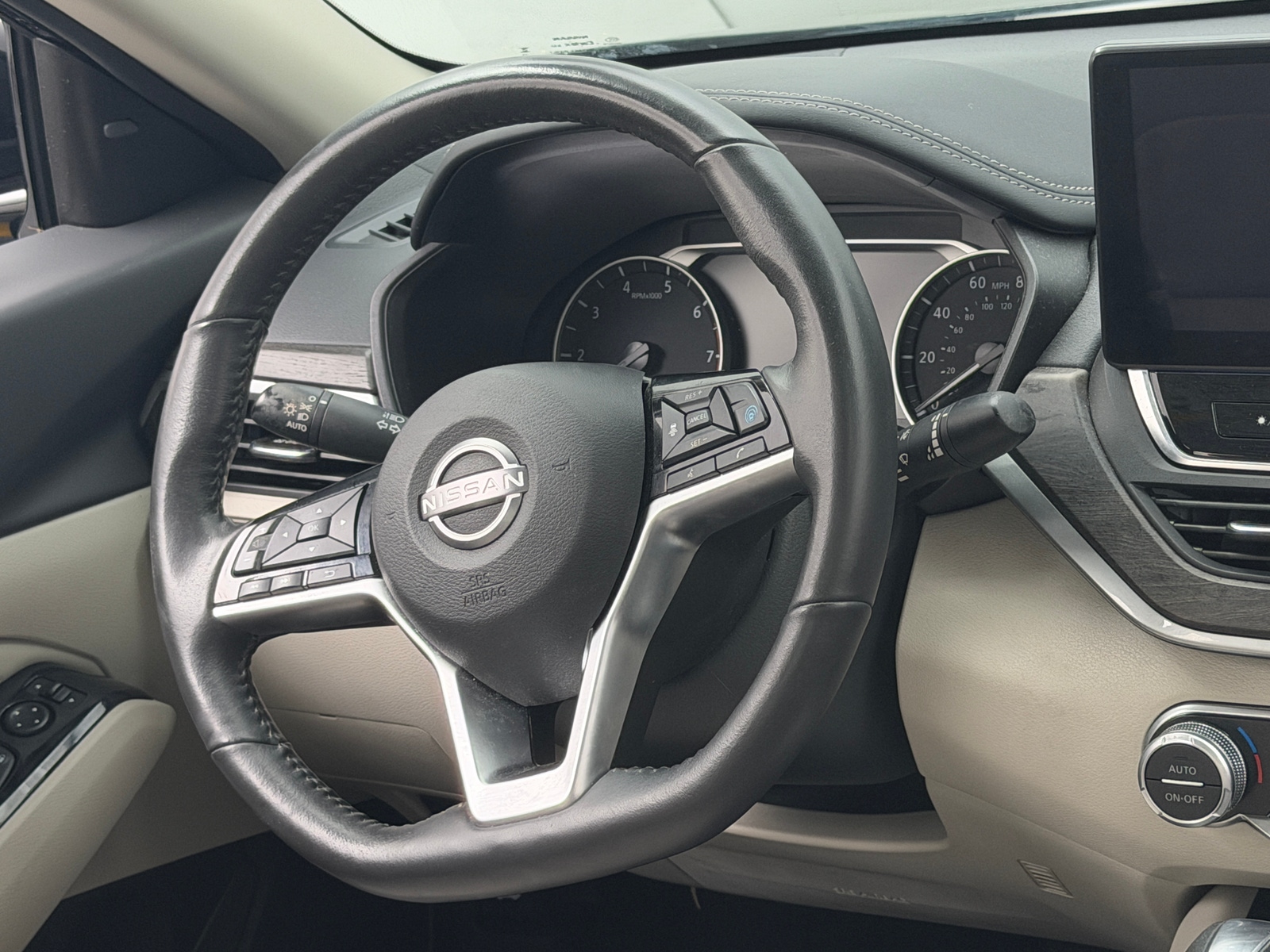 Thumbnail: 2023 Nissan Altima - 4