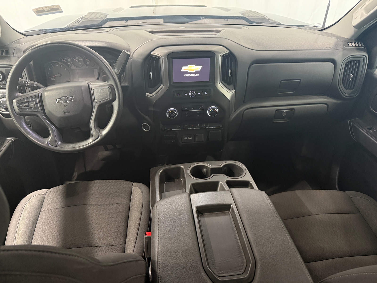 Thumbnail: 2025 Chevrolet Silverado 2500 - 3