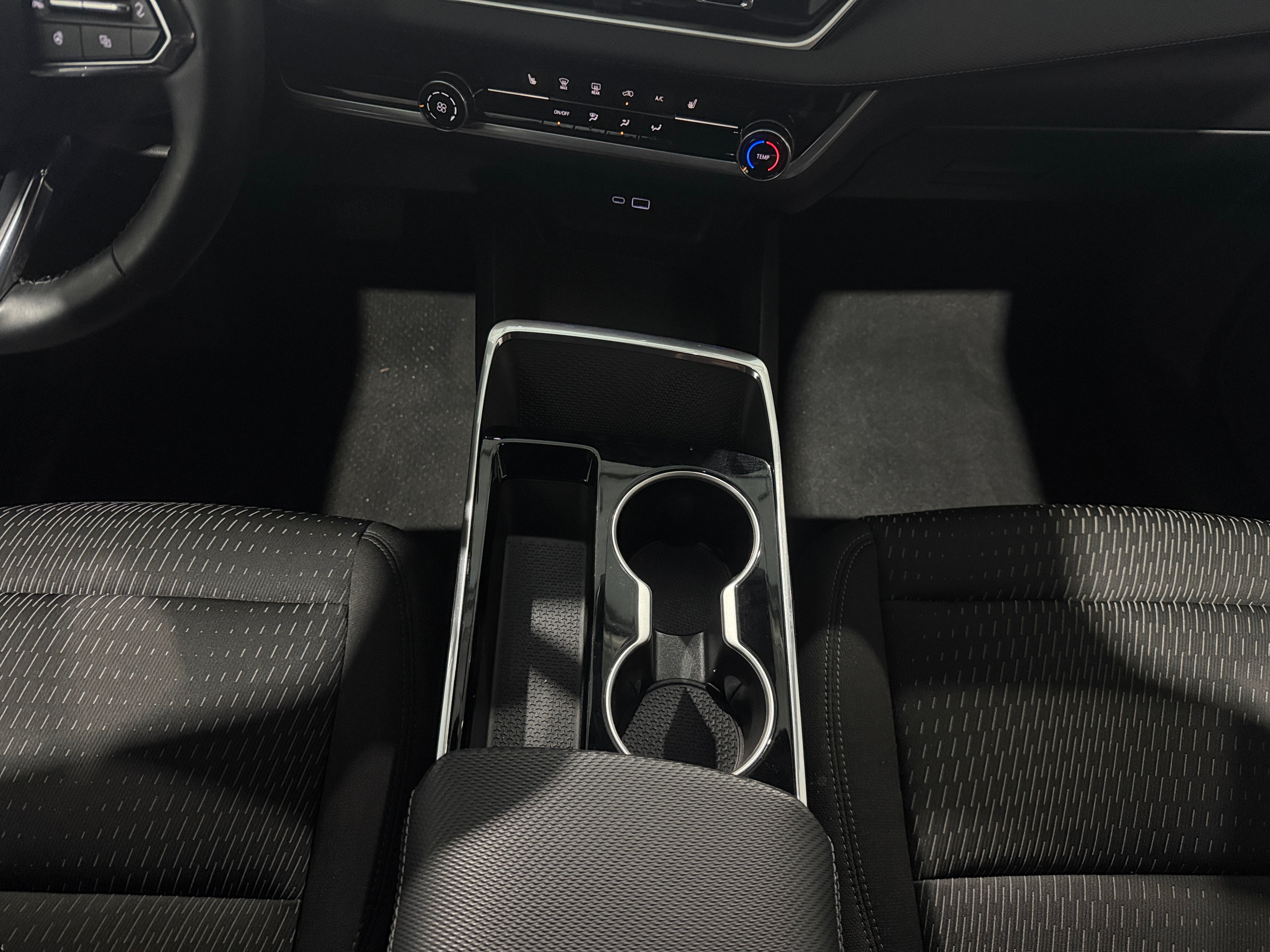 2025 Chevrolet Equinox LT - Photo 6