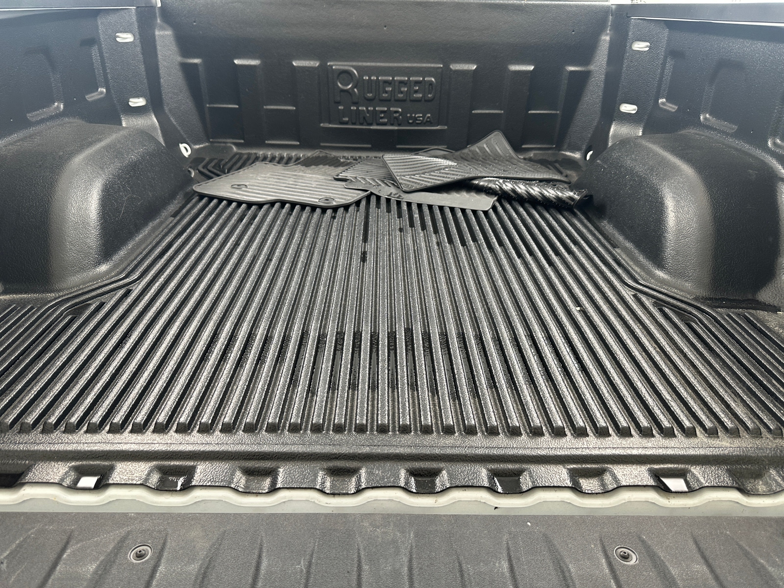 Thumbnail: 2026 Chevrolet Silverado 1500 - 7