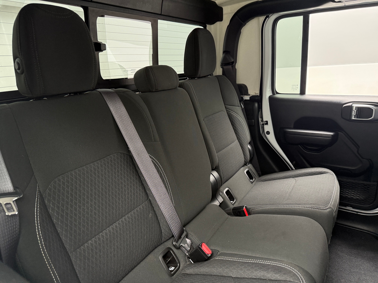 Thumbnail: 2021 Jeep Gladiator - 6